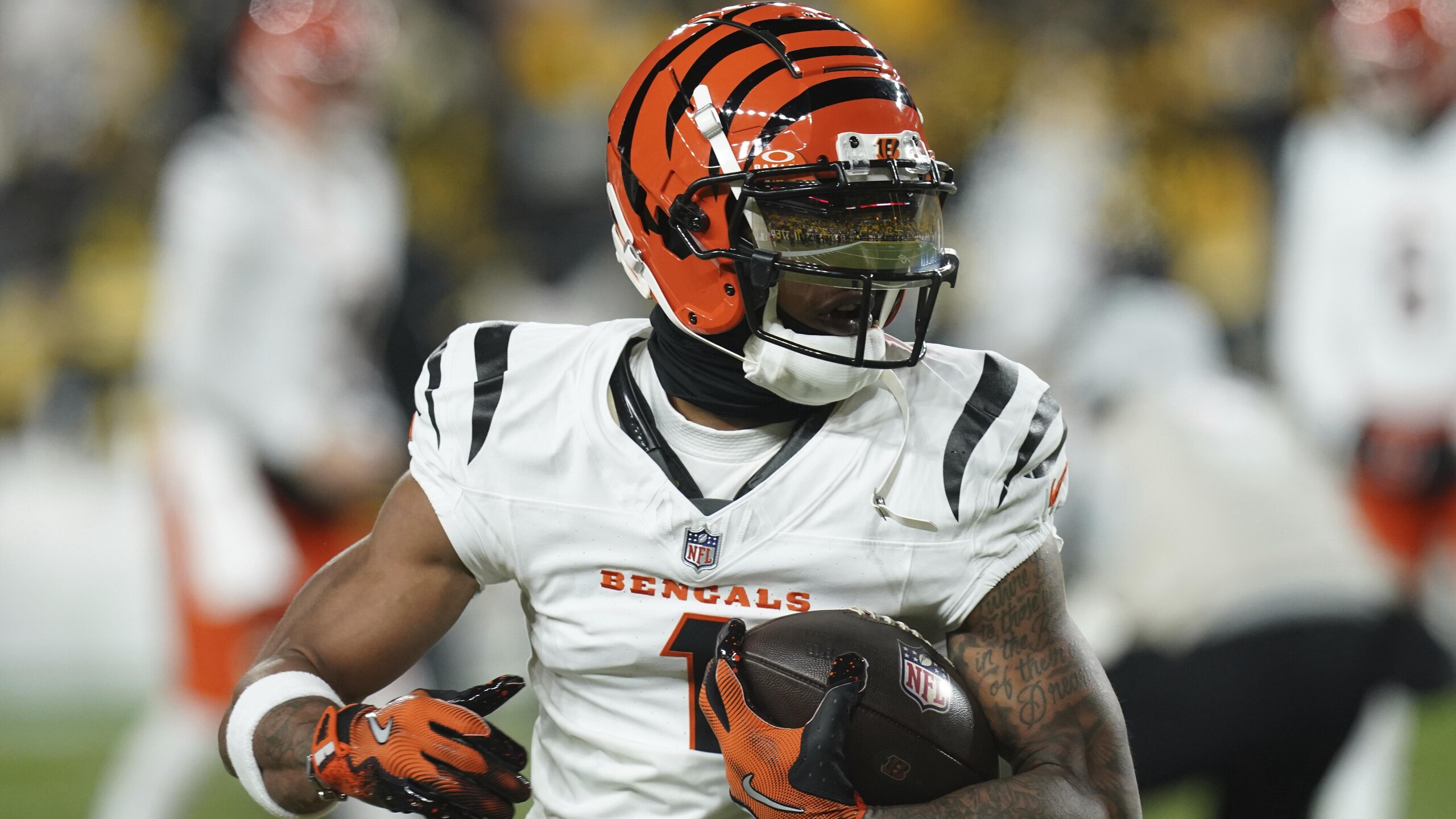 Bengals Steelers Football