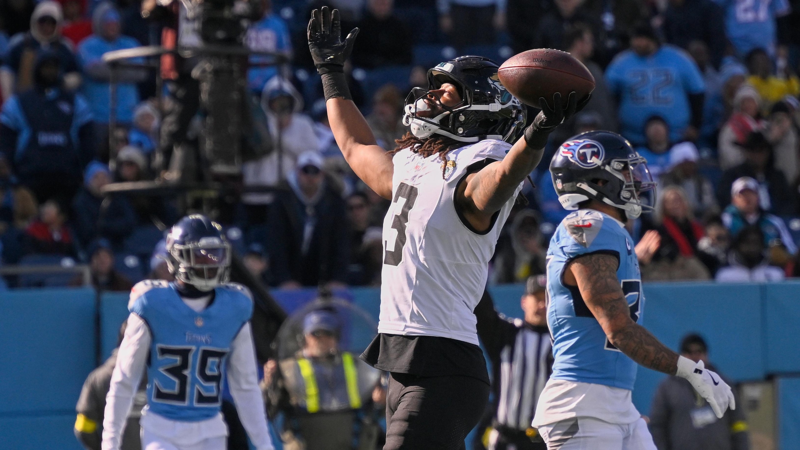 JAGUARS TITANS