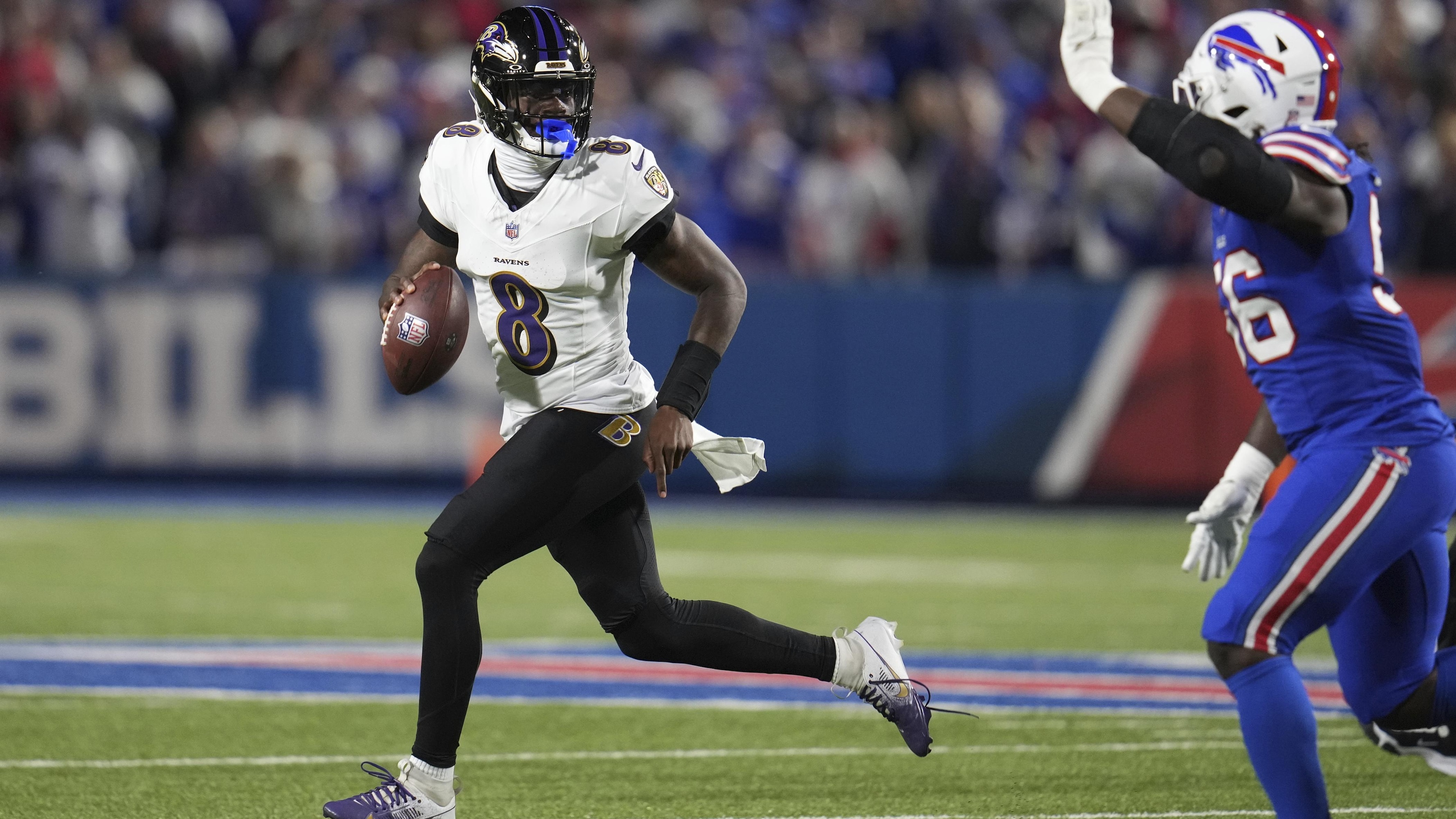 Lamar Jackson Shoves Fan Who Hit Ravens Players' Helmets After TD, Bills Eject Fan