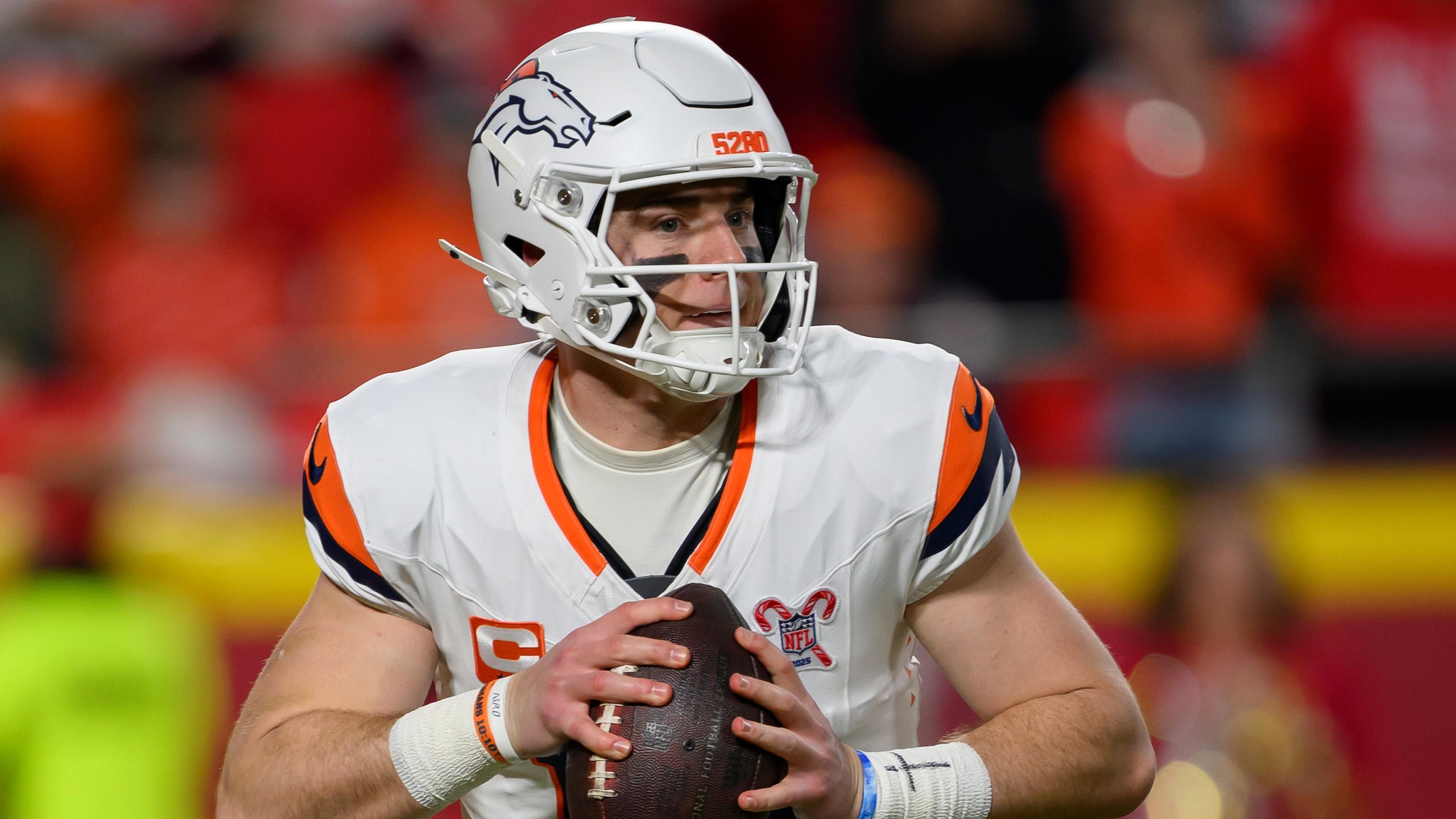 Broncos Chiefs Football