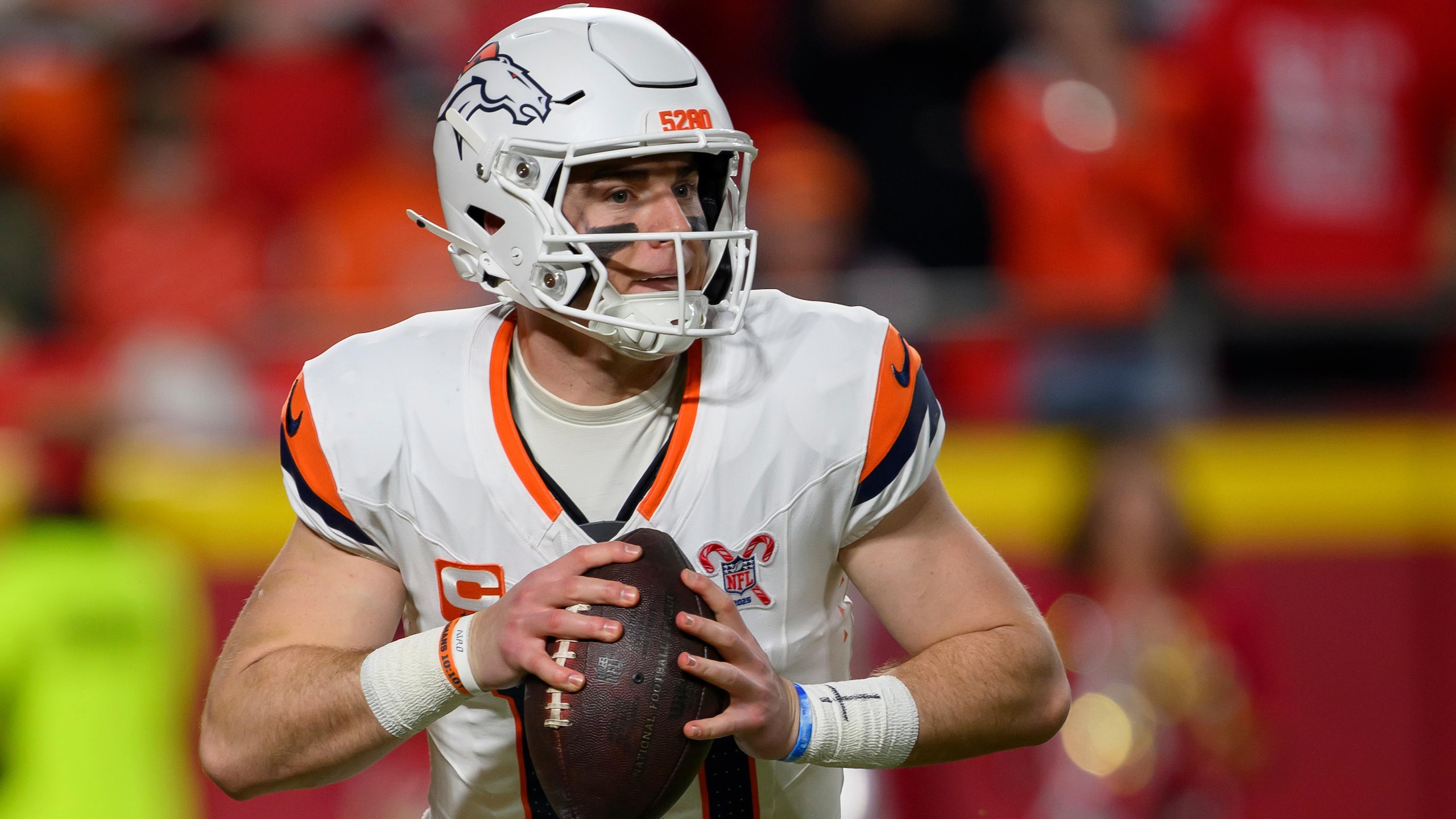 Broncos Chiefs Football