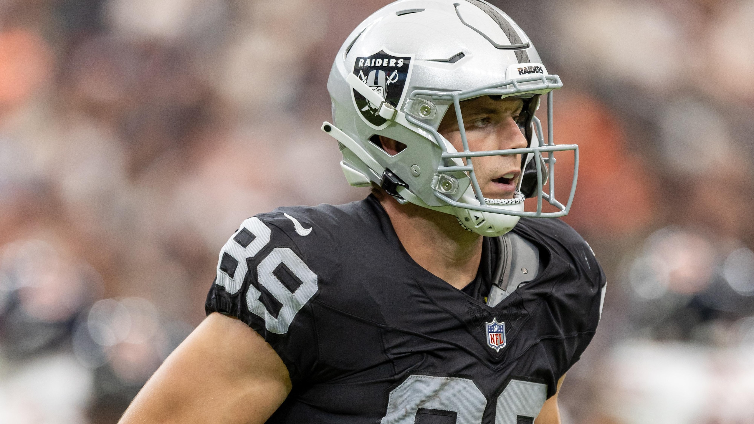Bears Raiders Football