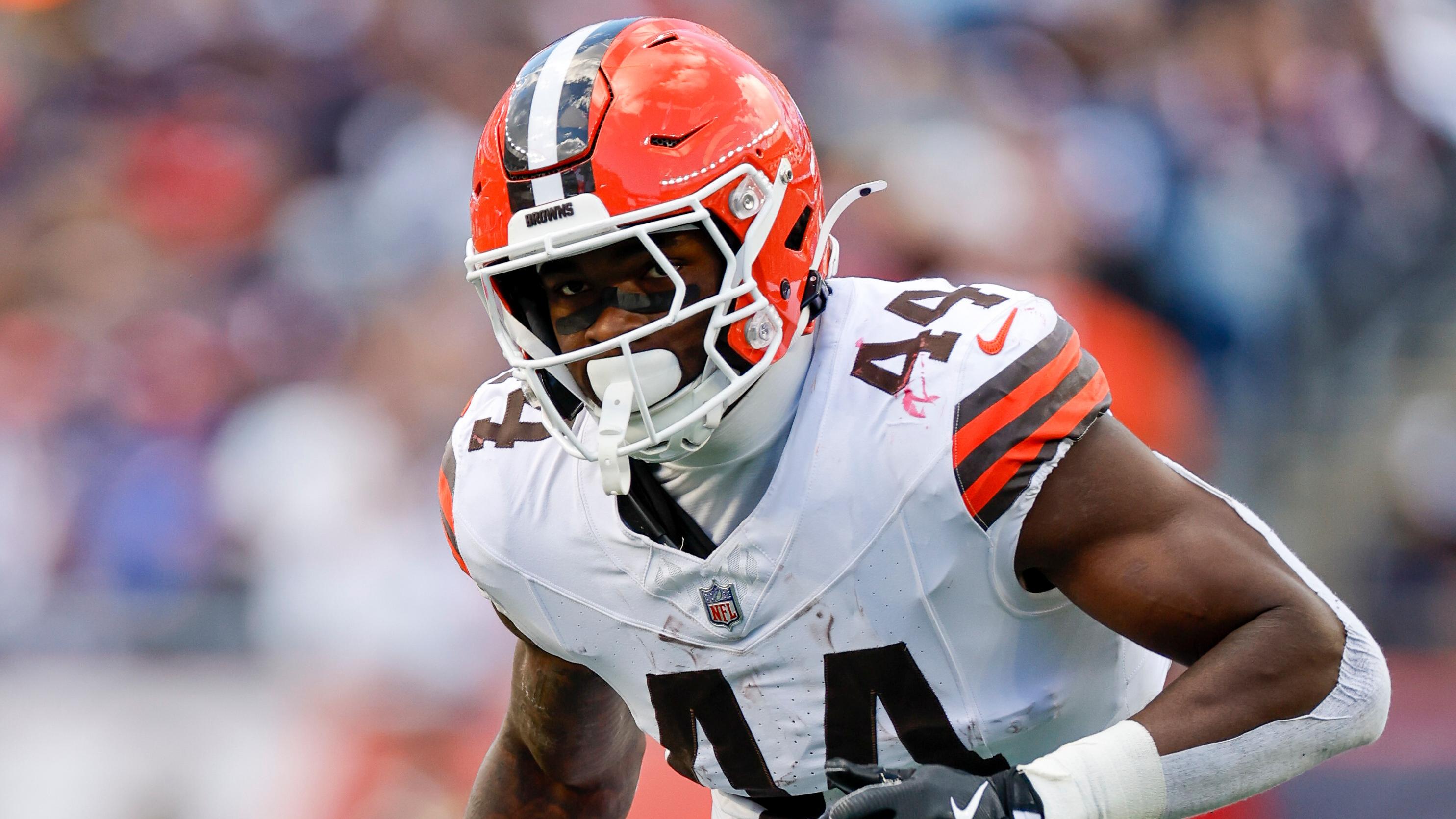 Browns Patriots Football