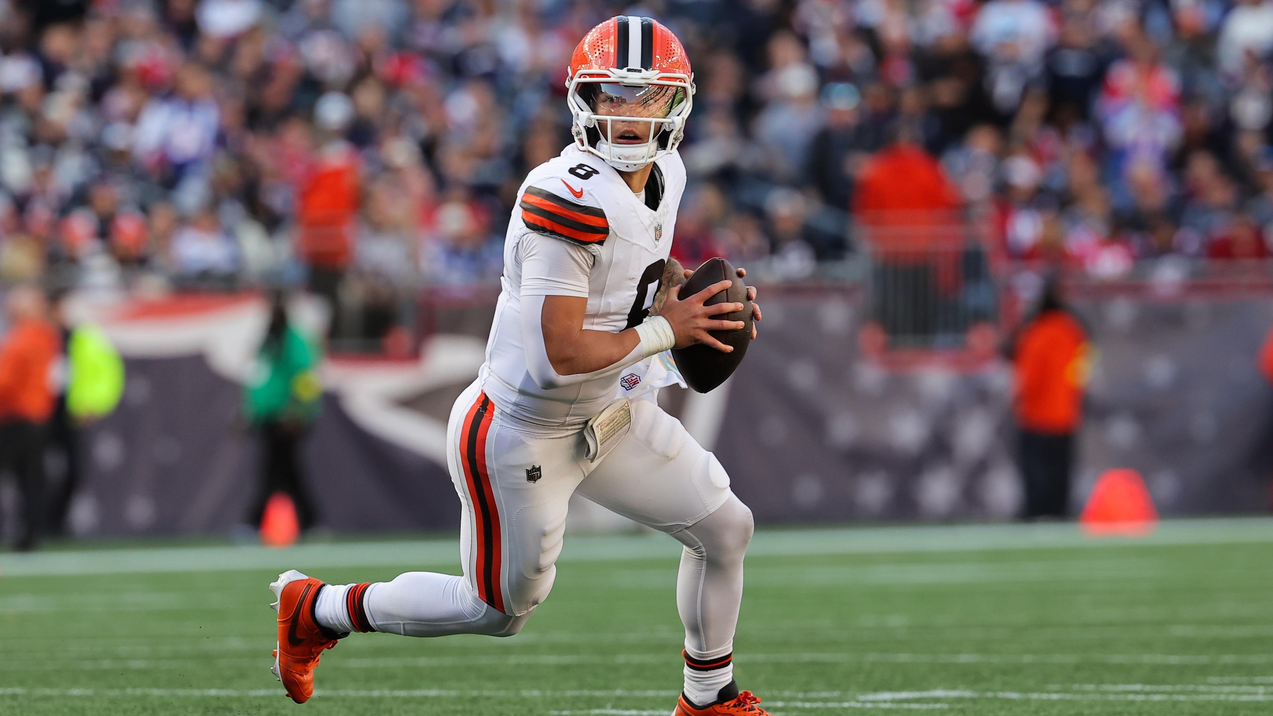Browns Patriots Football