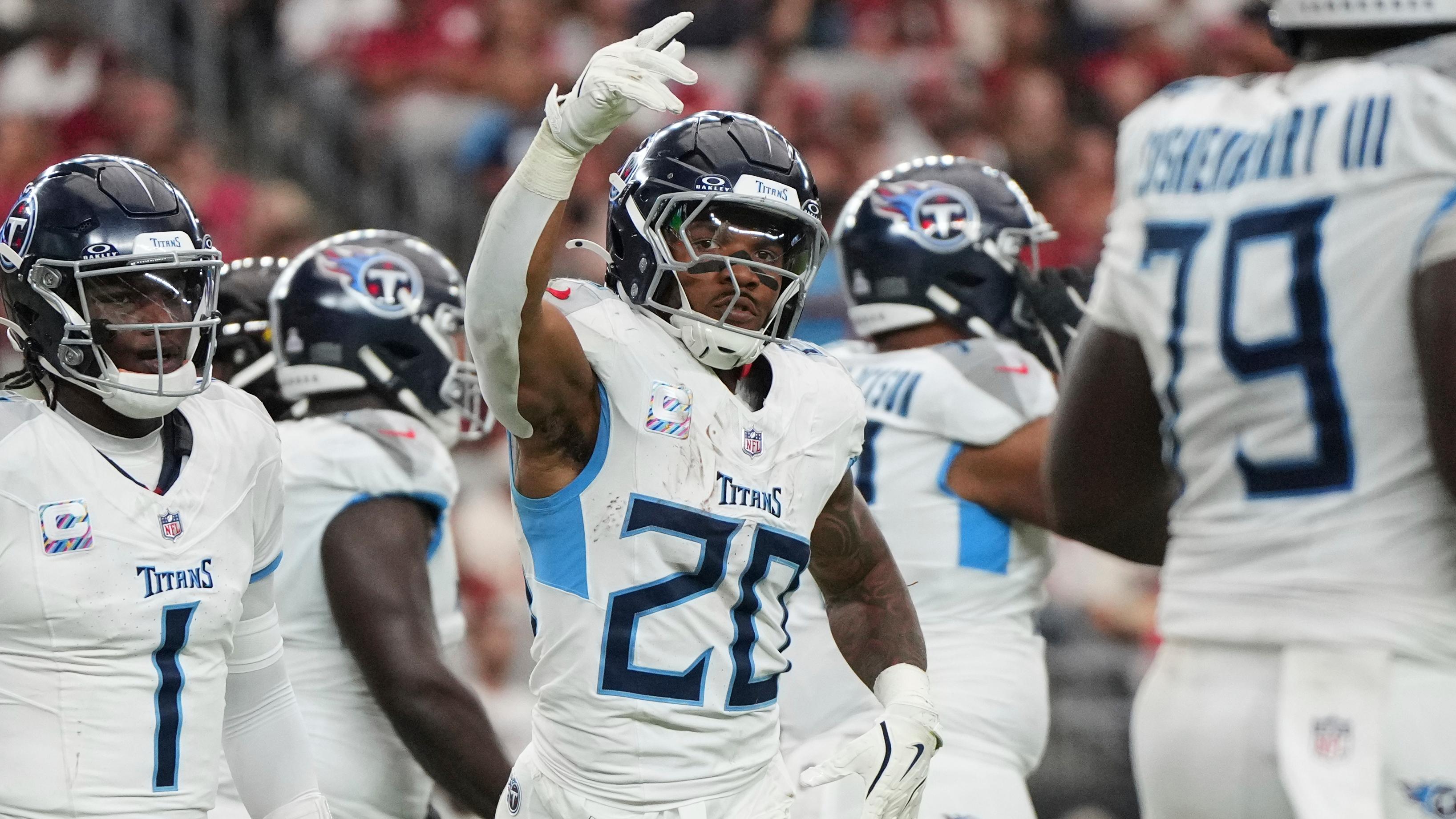 Titans Cardinals Football