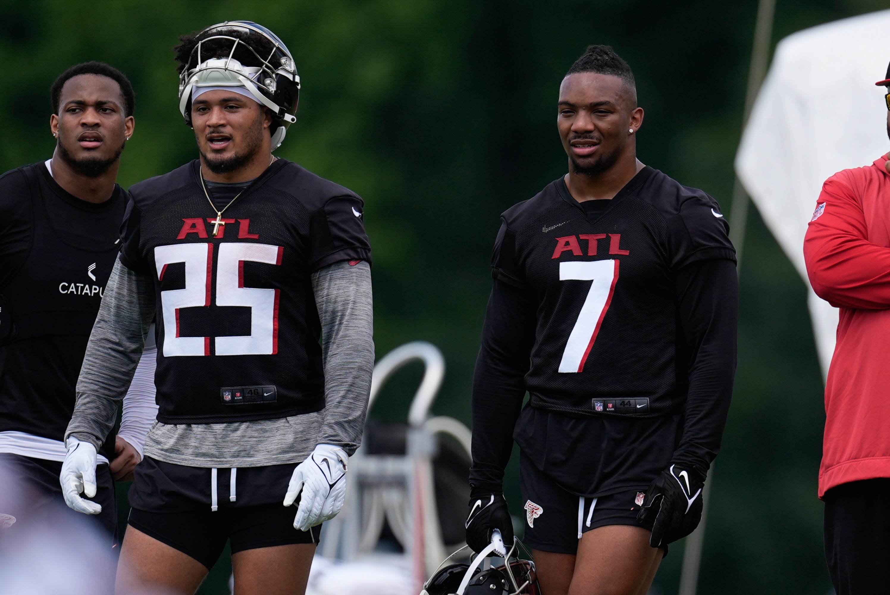 Ranking the NFL's Best Running Back Duos Ahead of the 2025 Season