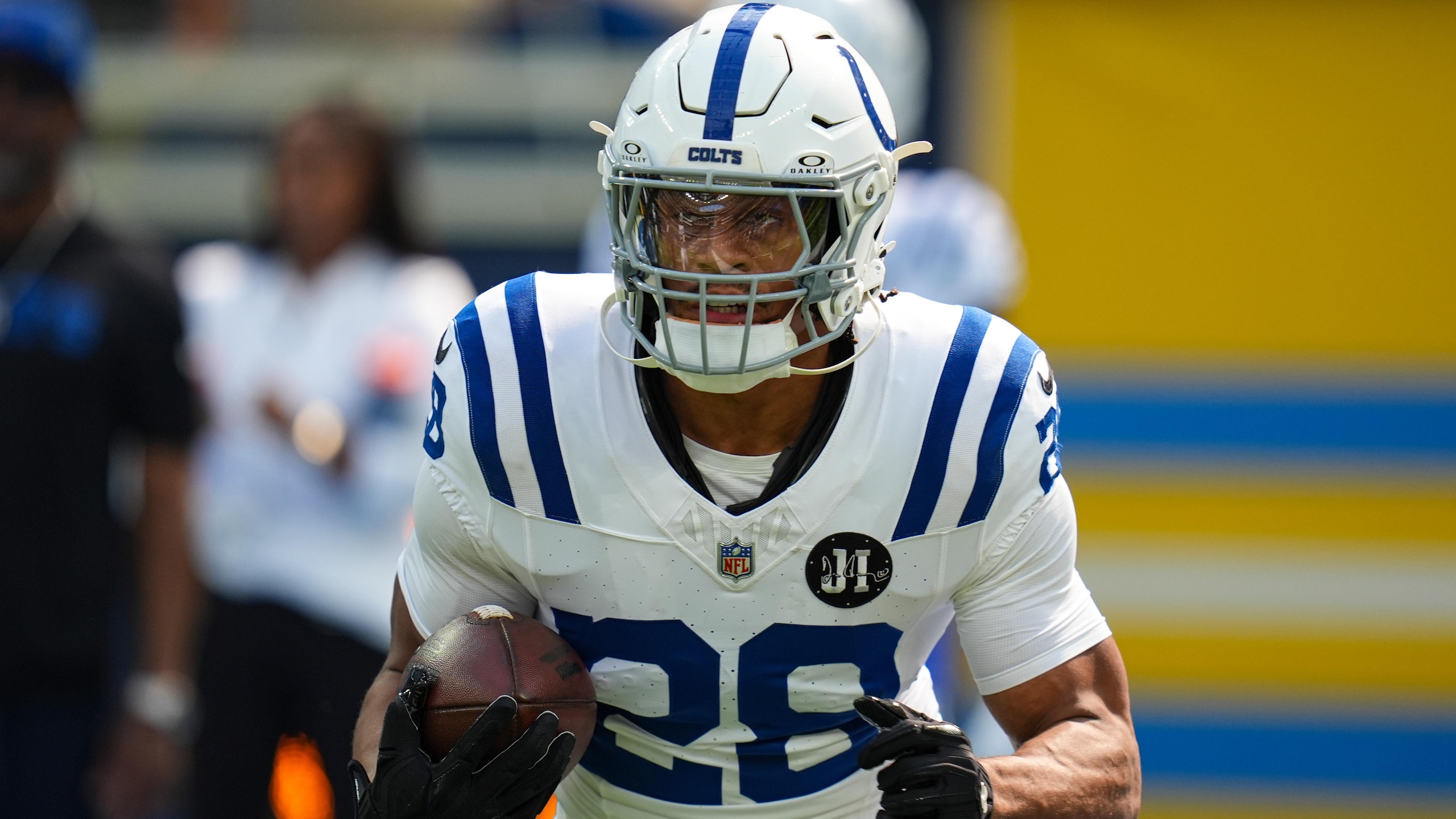 Colts Chargers Football