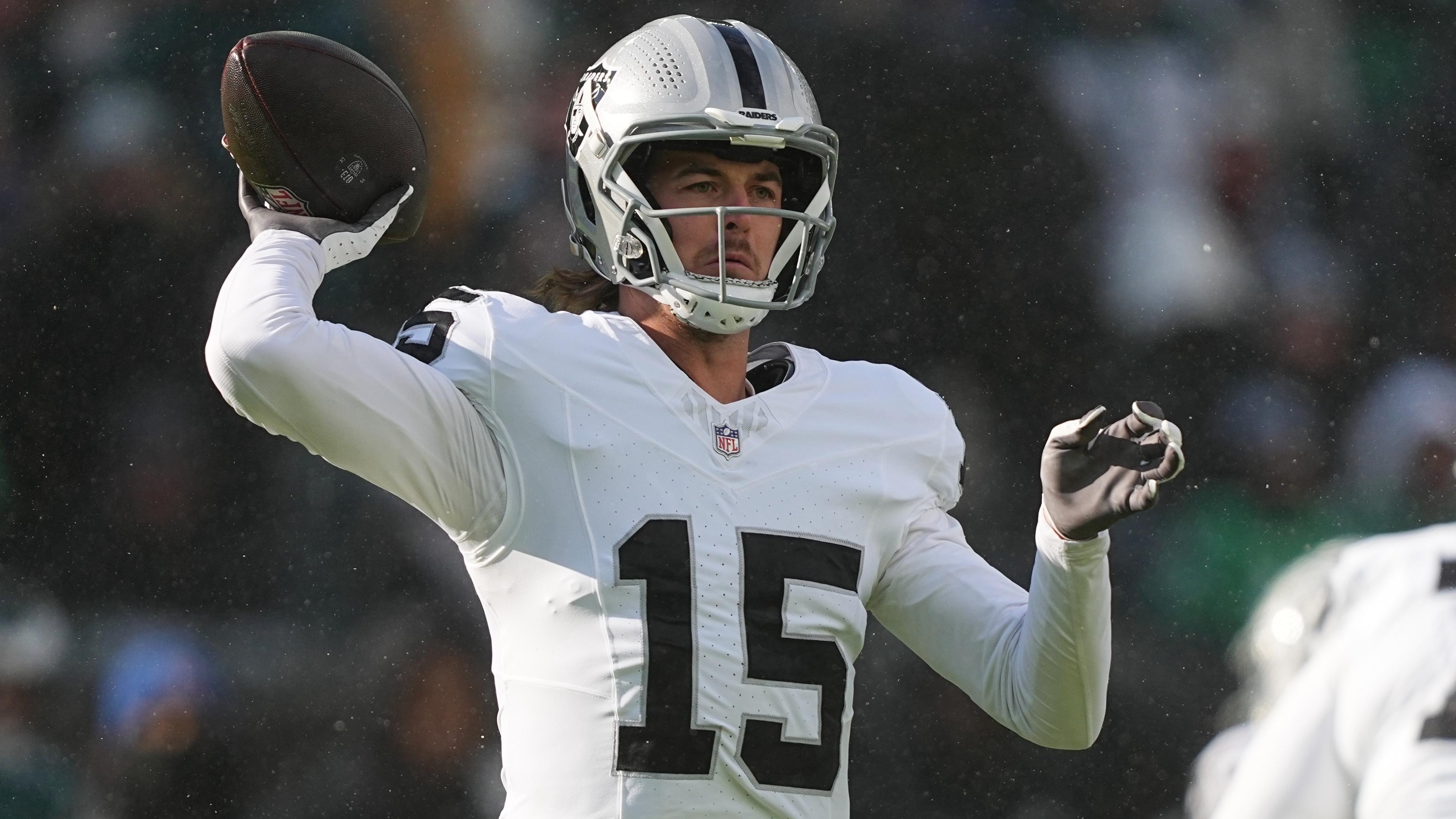 Raiders Eagles Football