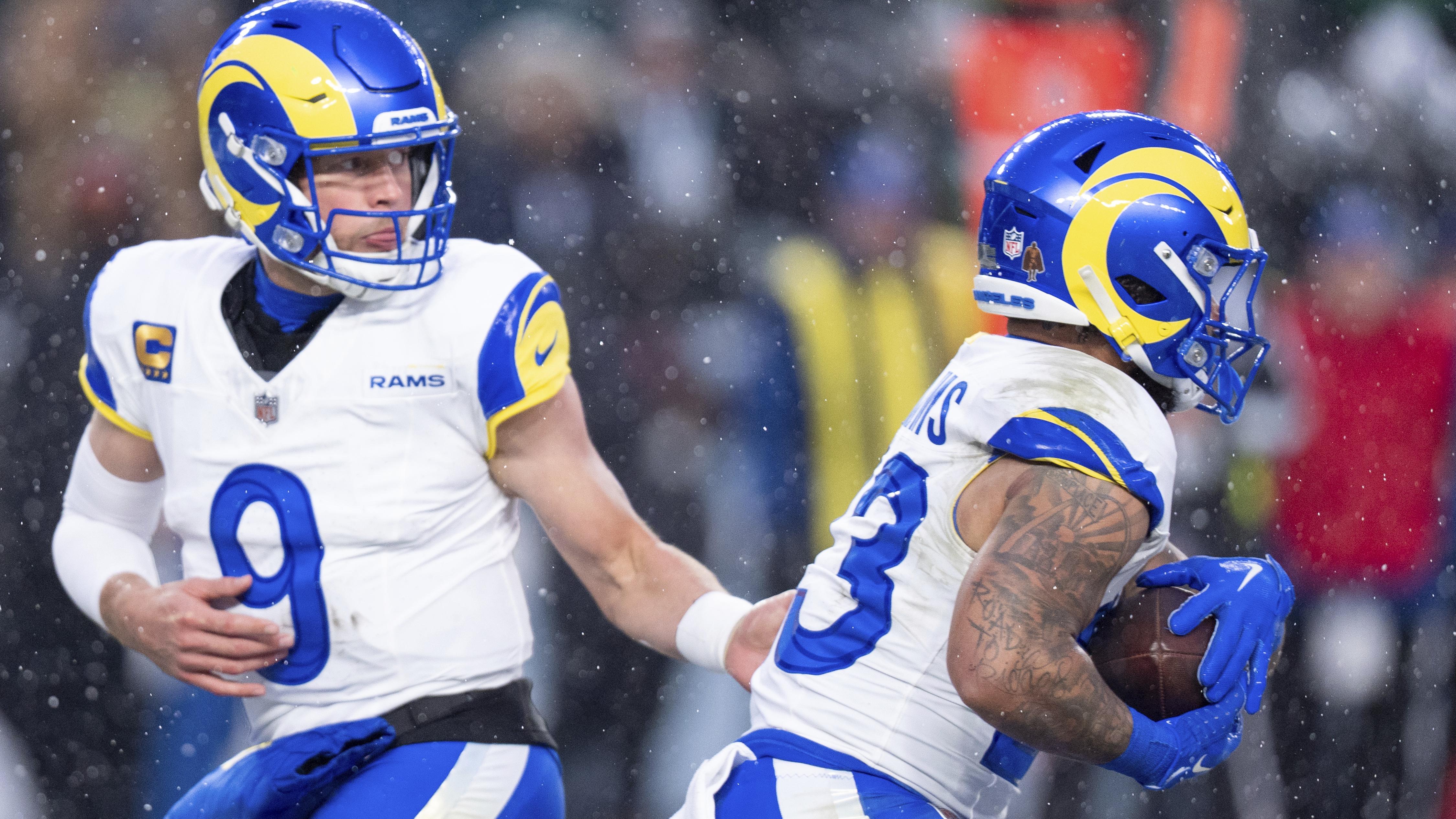 Rams Eagles Football