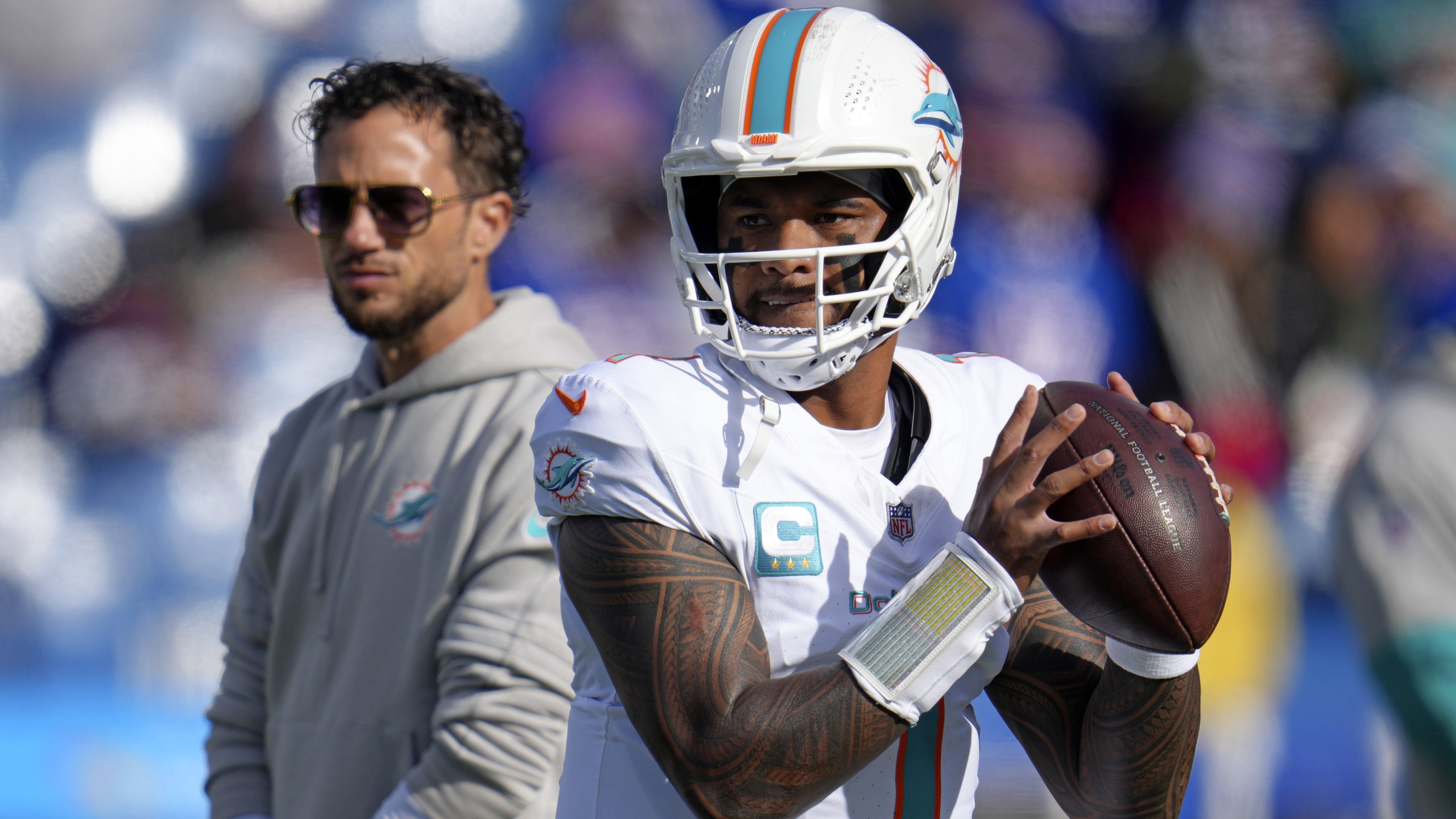 Dolphins Bills Football