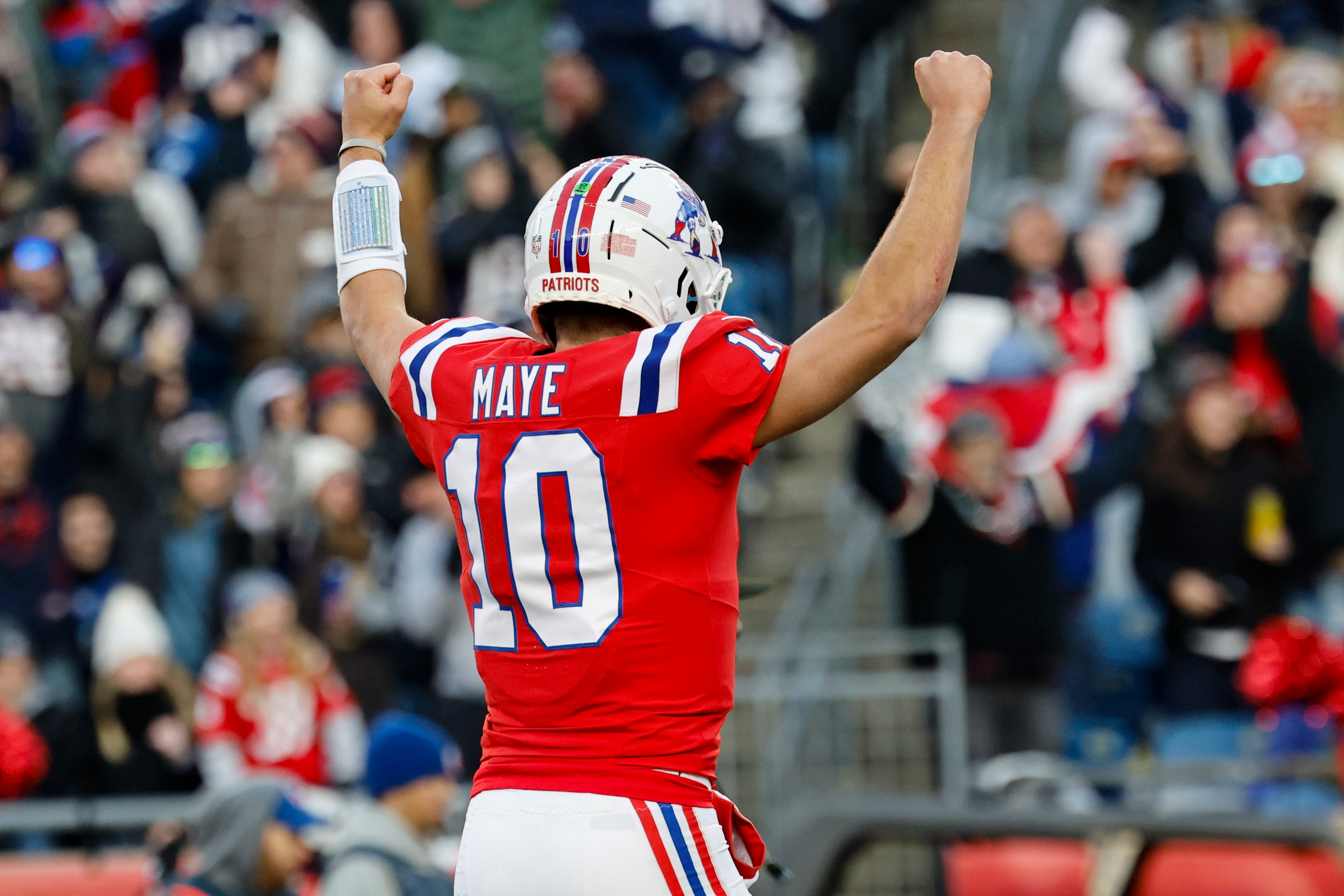 Colts Patriots Football