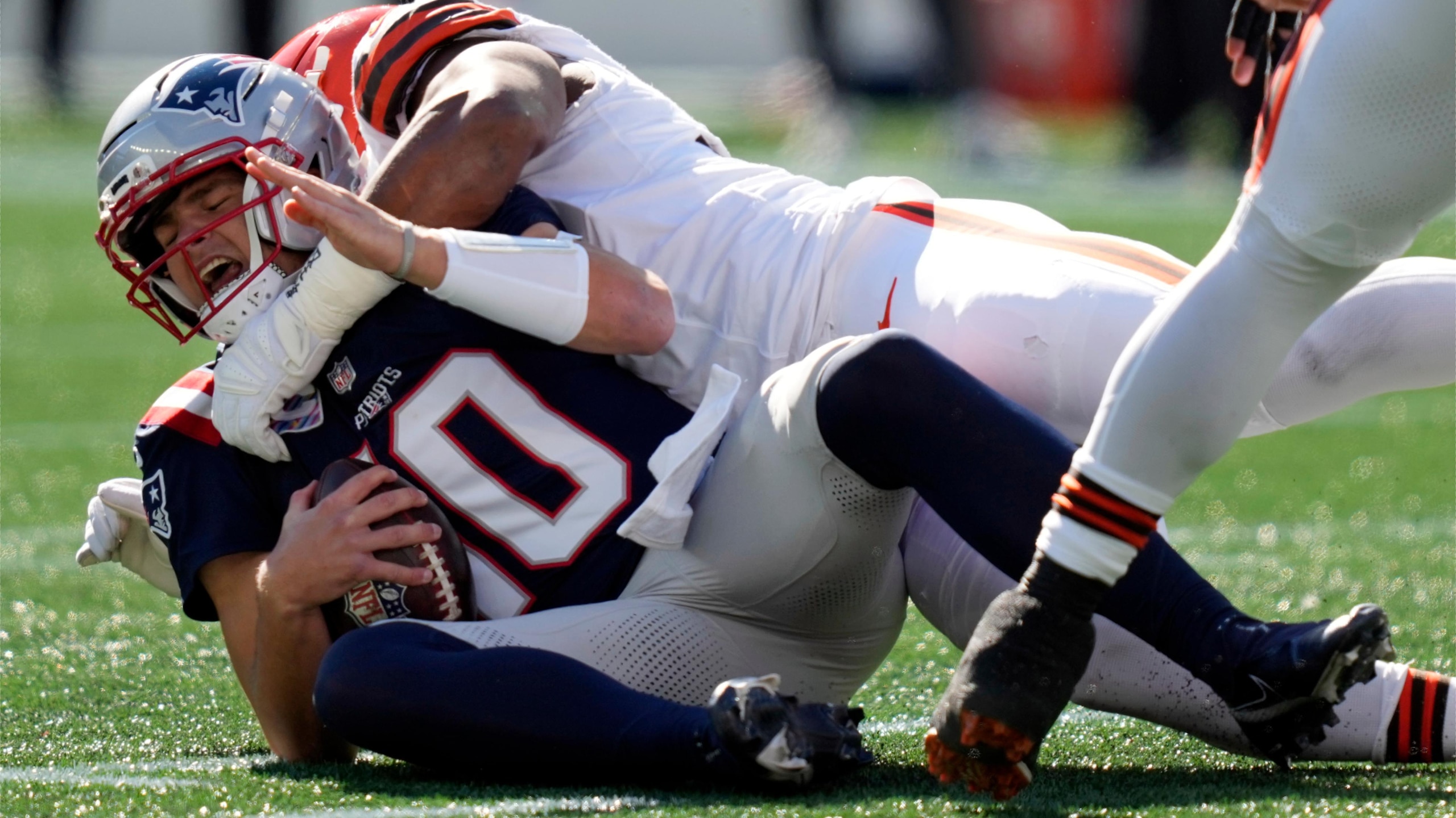 Browns Patriots Football