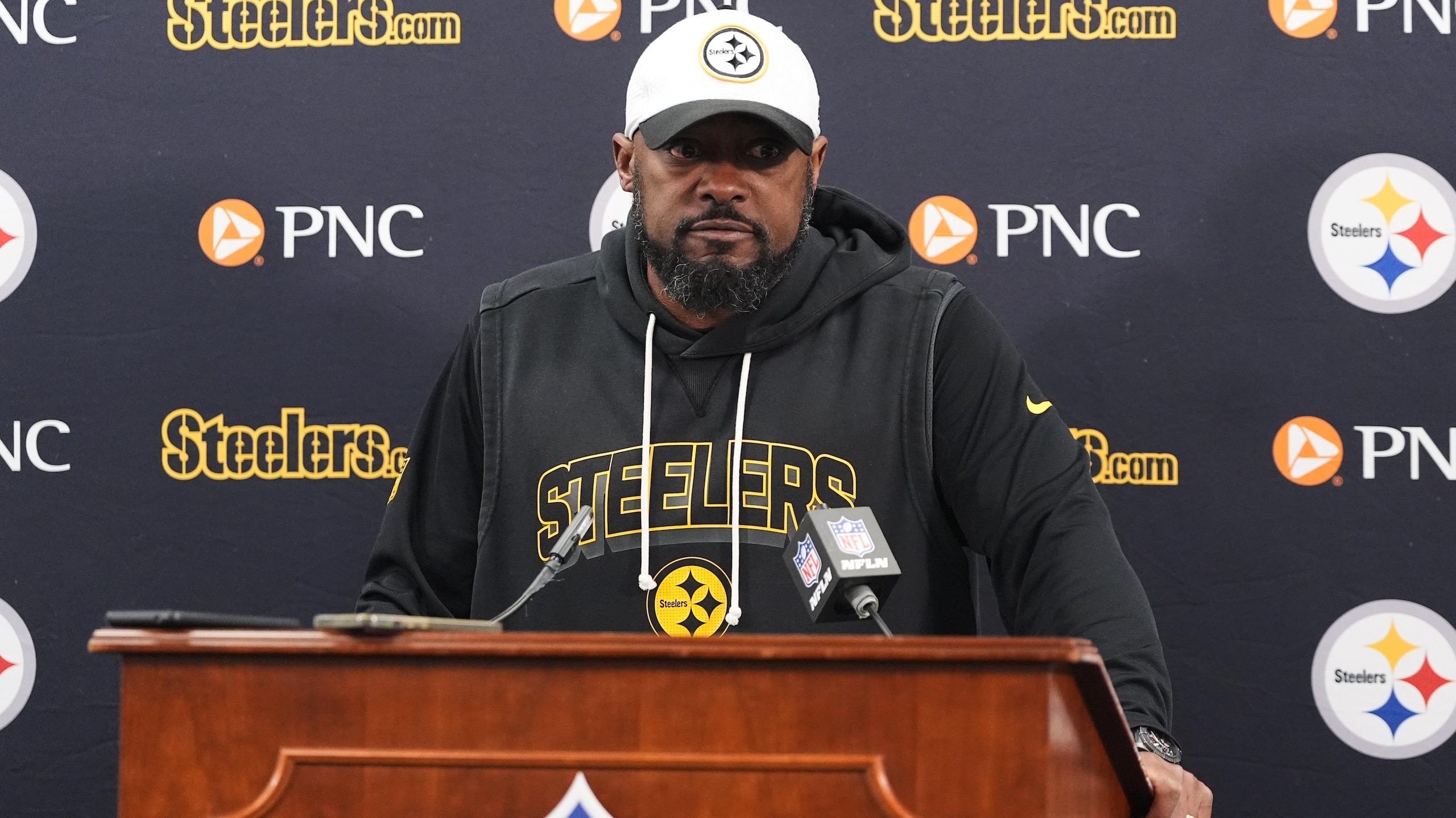 Steelers Ravens Football