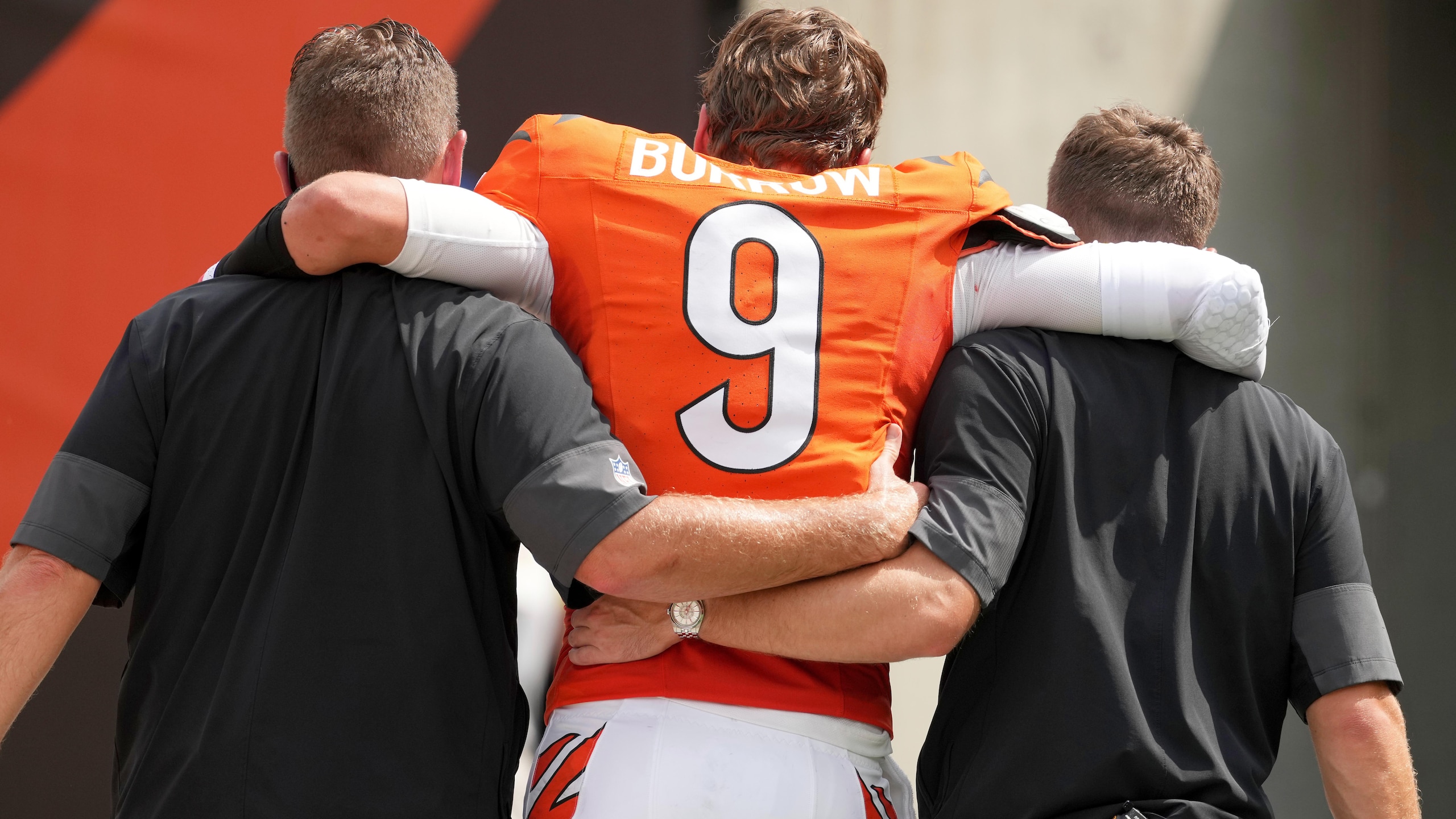 Bengals Burrow Football