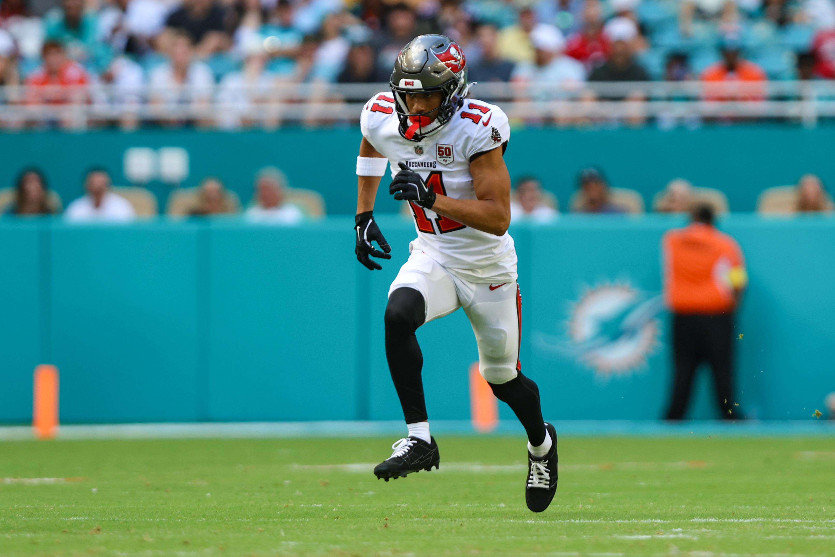 Buccaneers Dolphins Football