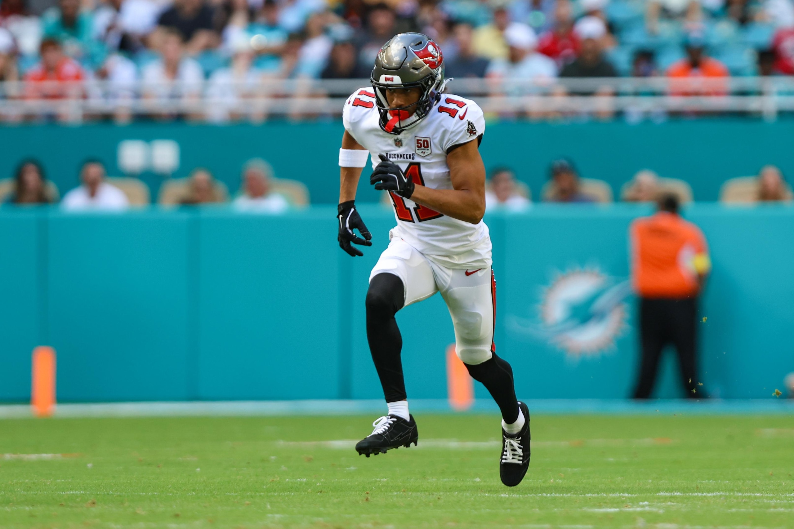 Buccaneers Dolphins Football