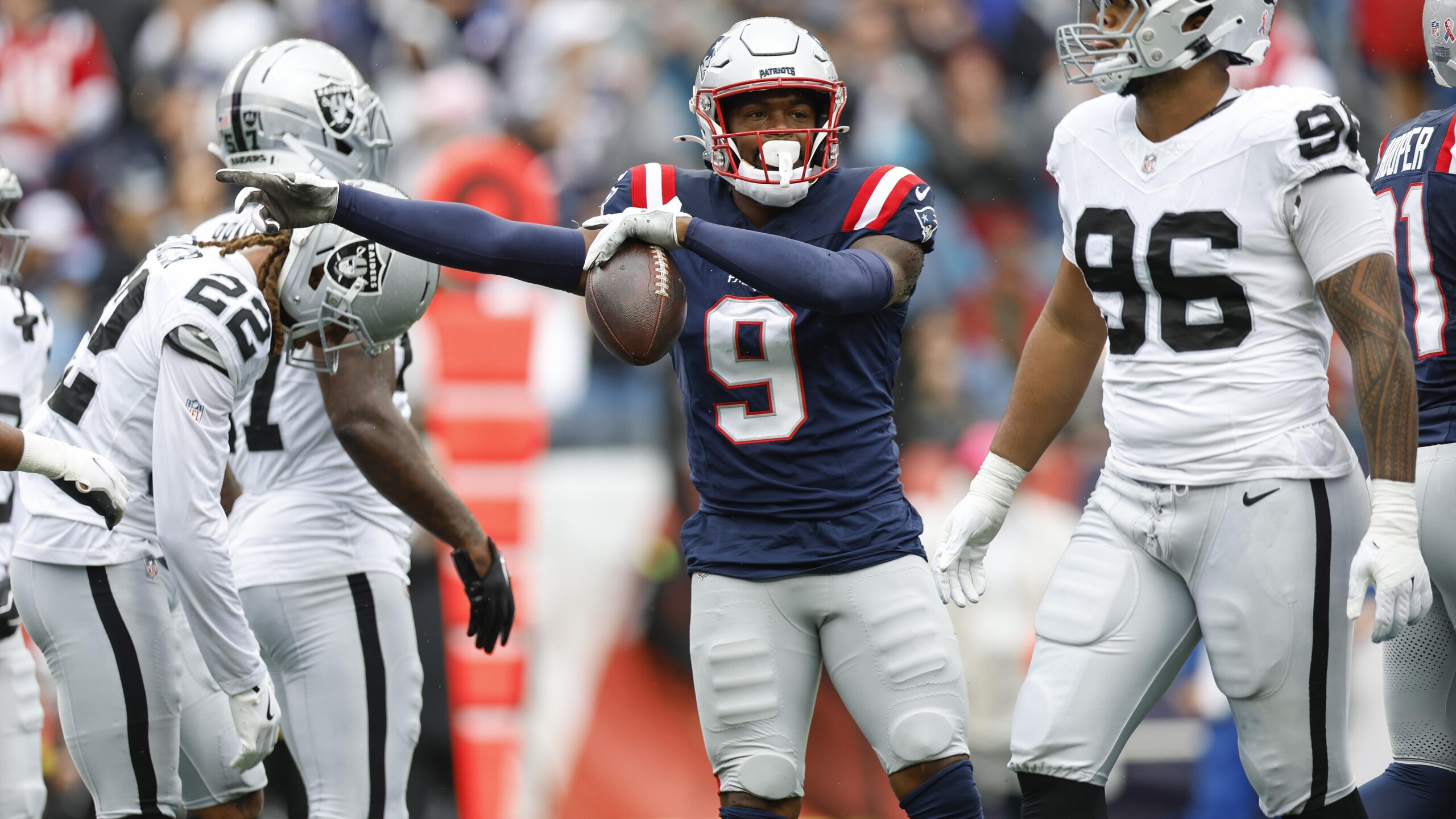 Raiders Patriots Football