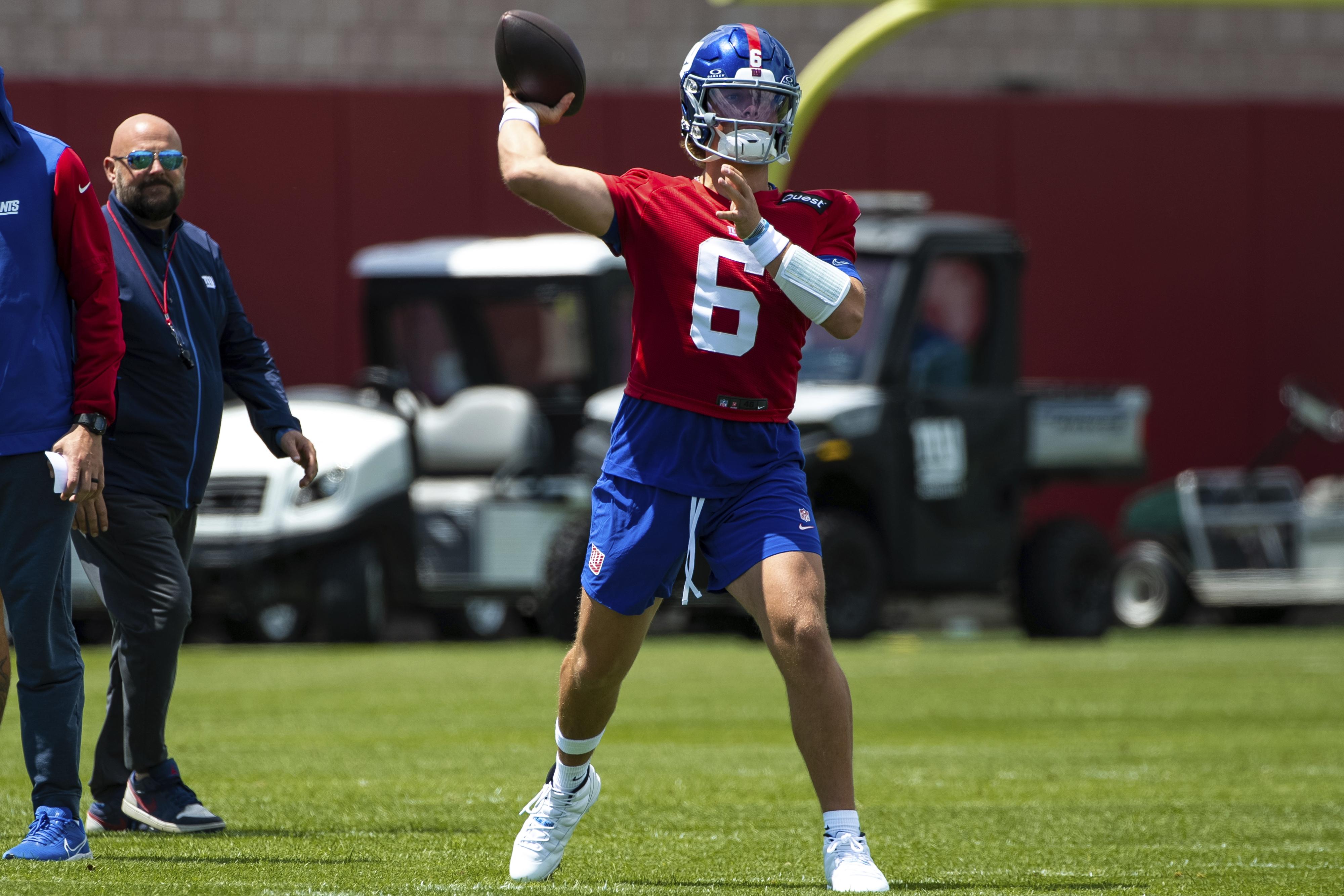 Giants Rookie Camp Football