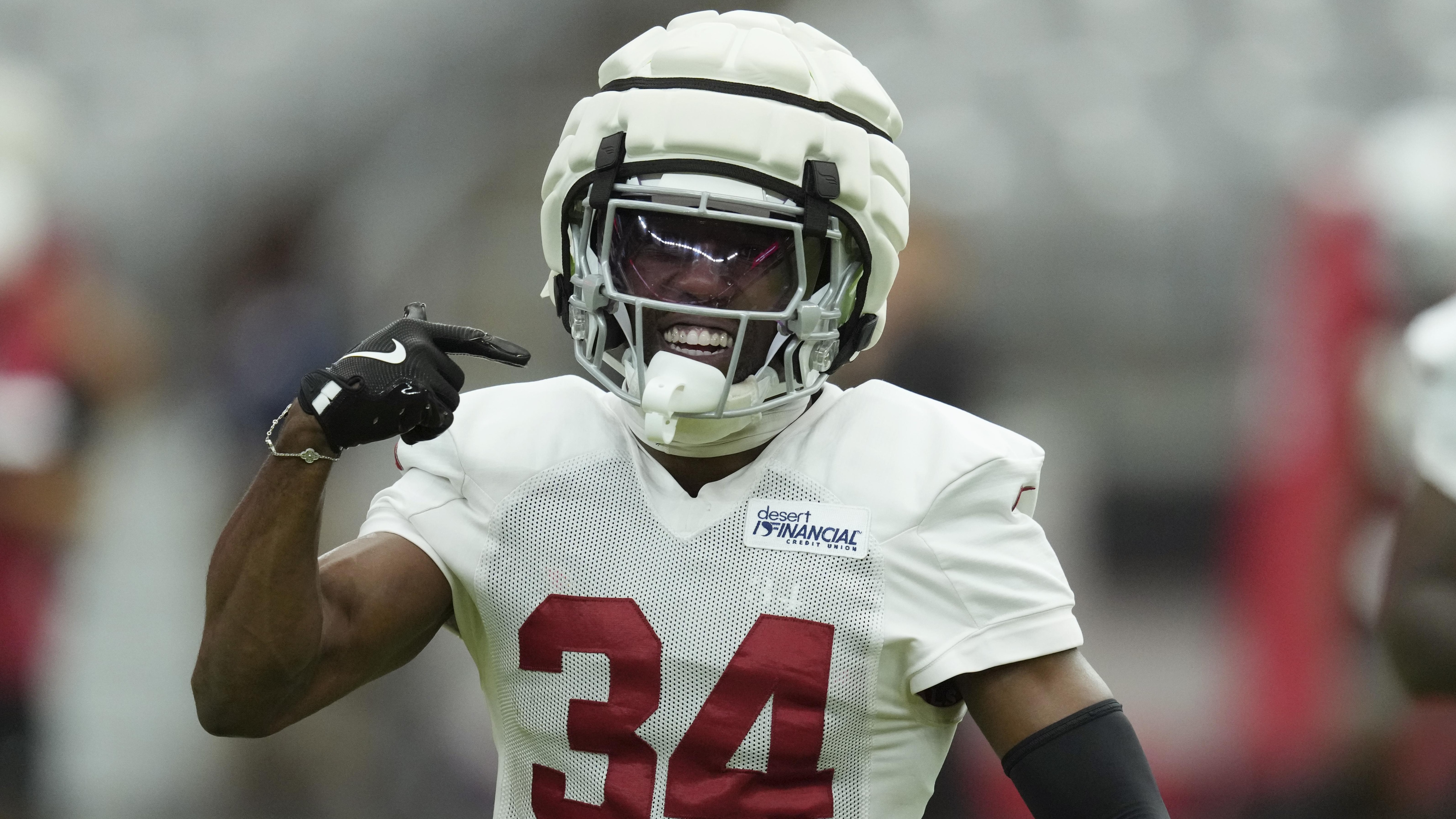 Cardinals Camp Football
