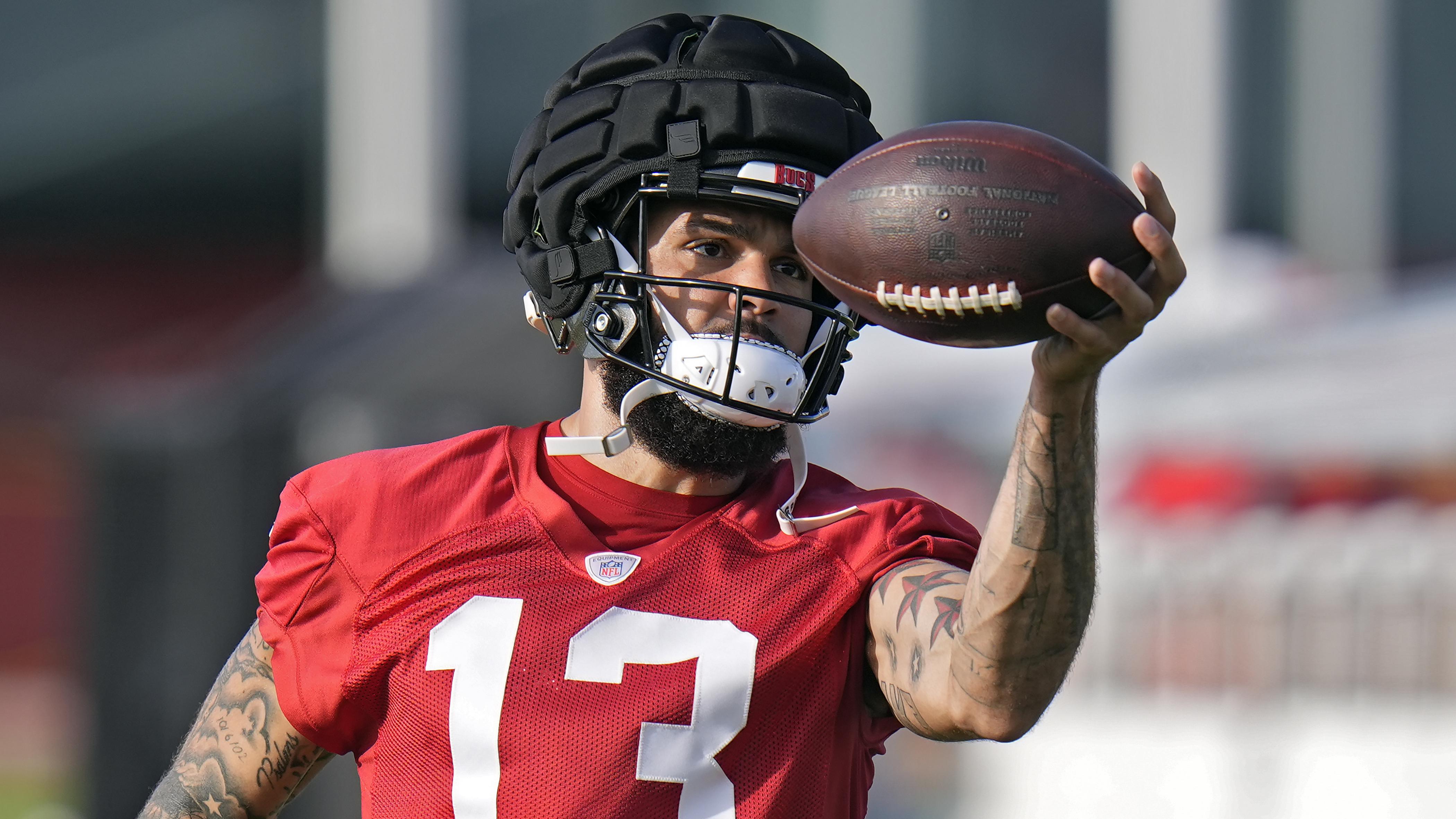 Buccaneers Camp Football