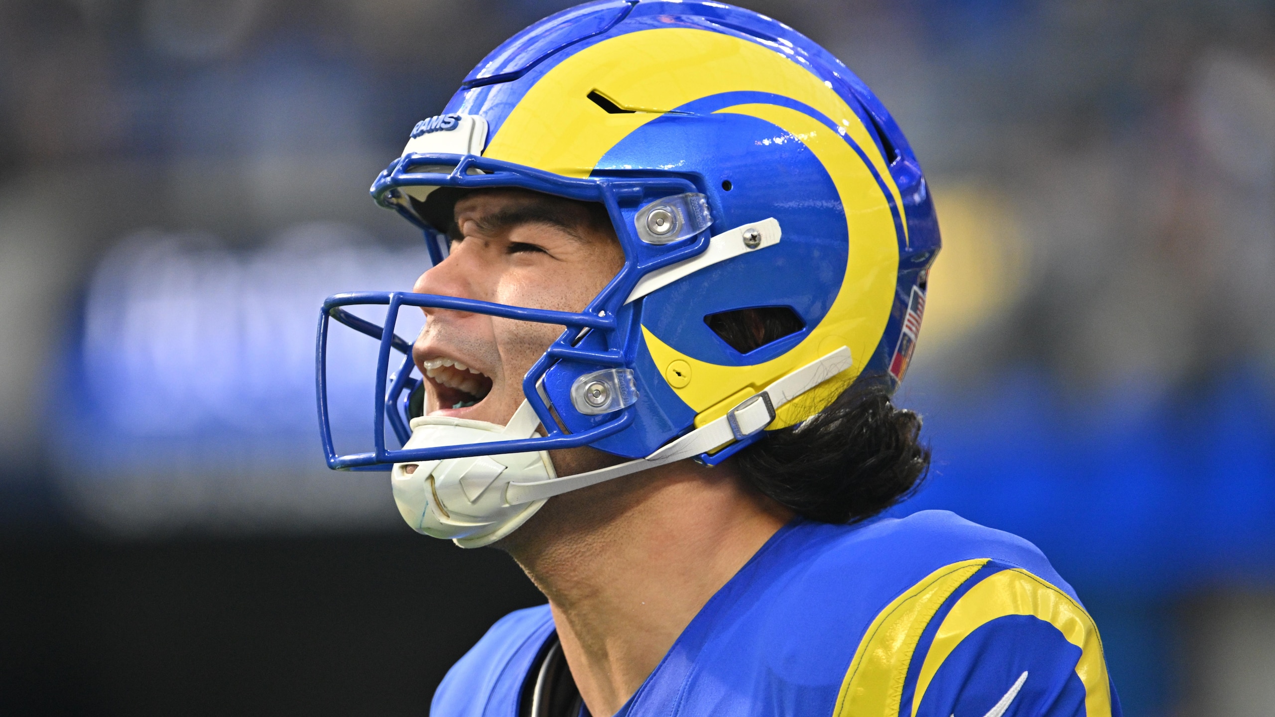 Lions Rams Football