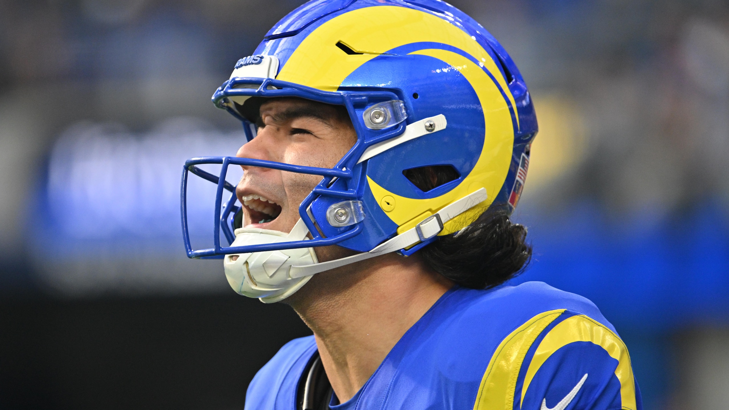 Lions Rams Football