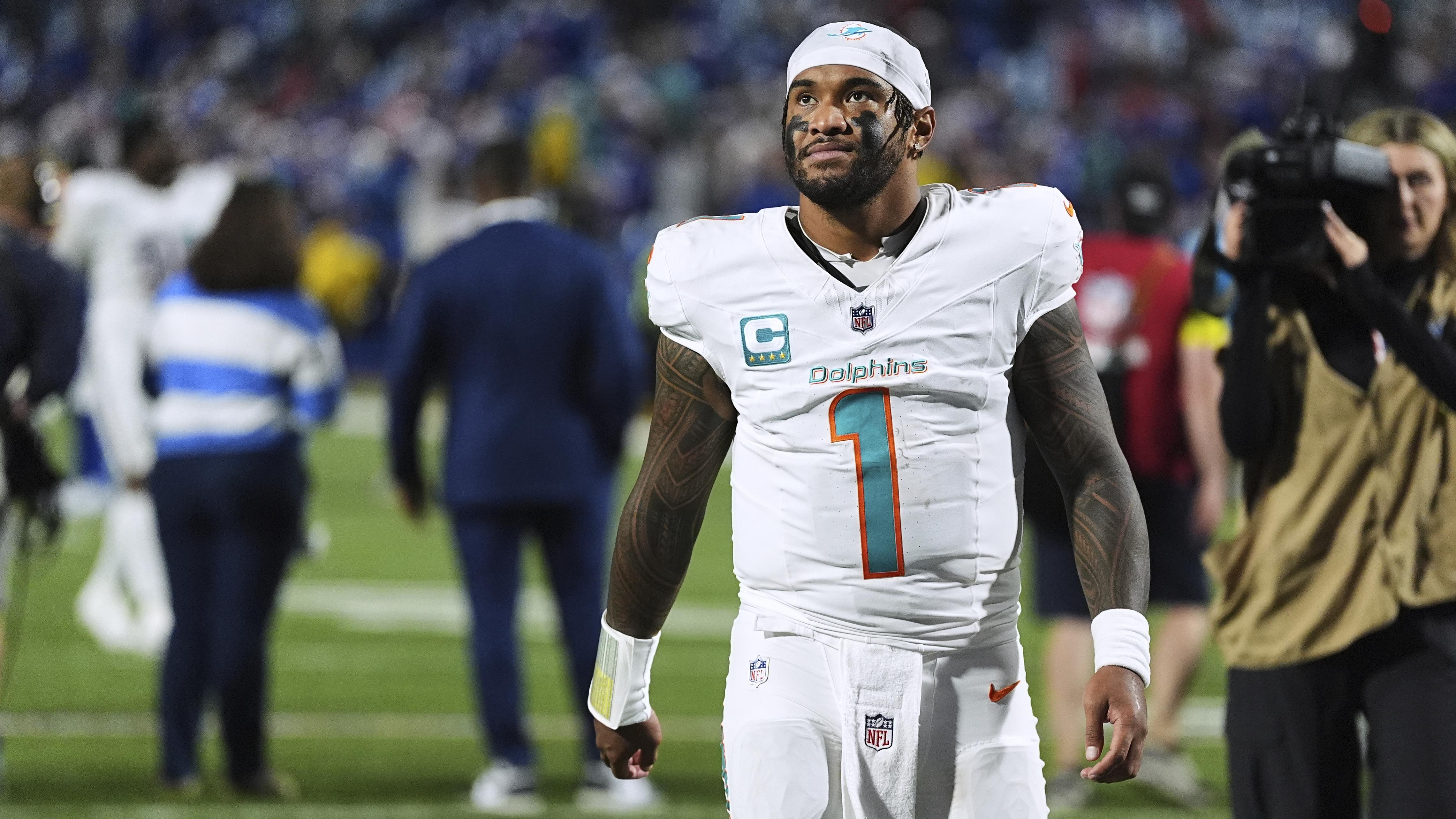Tua Tagovailoa, Mike McDaniel Say Dolphins Can't View Loss to Bills as
