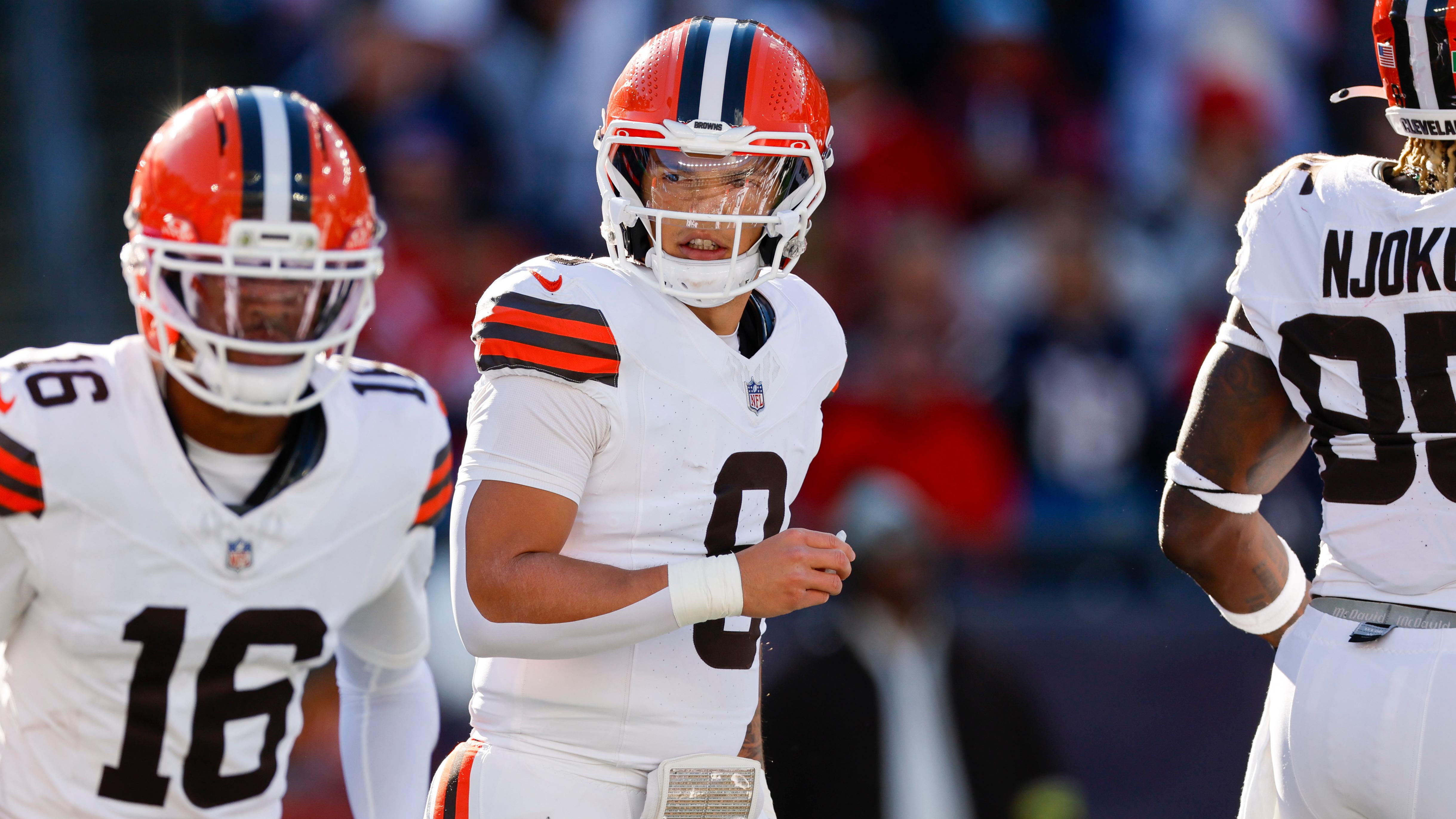 Browns Patriots Football