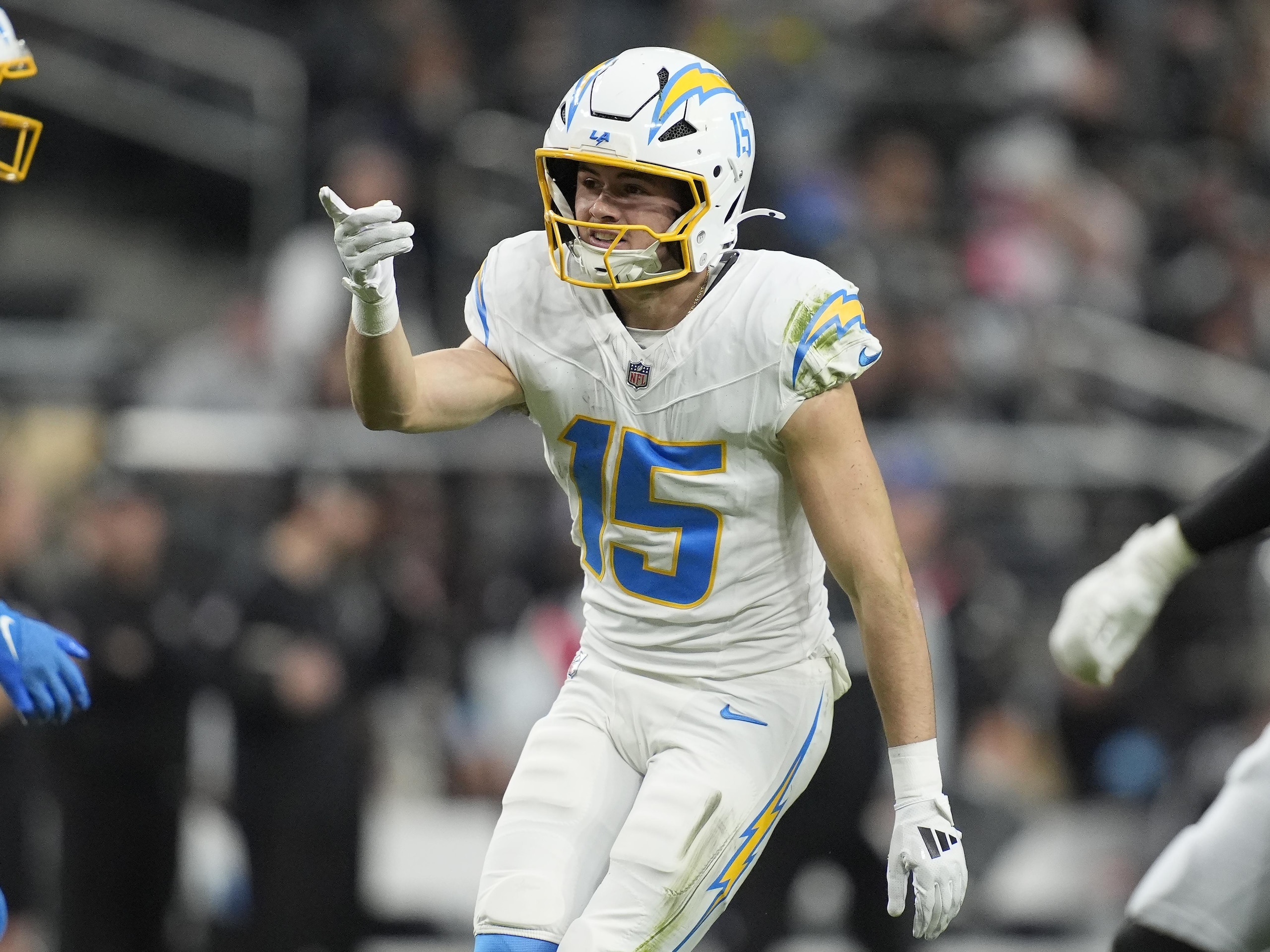Chargers Raiders Football
