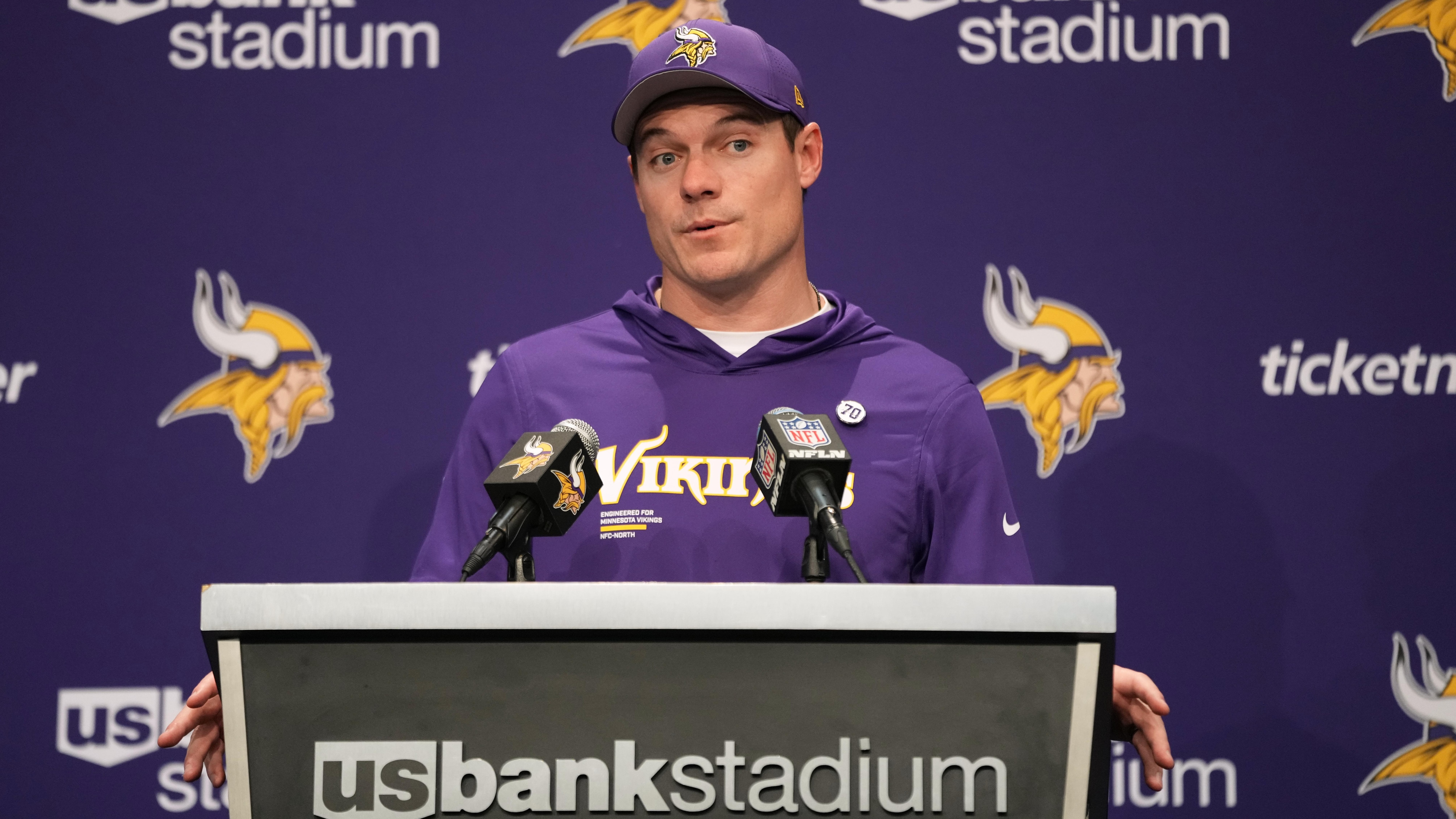 Lions Vikings Football