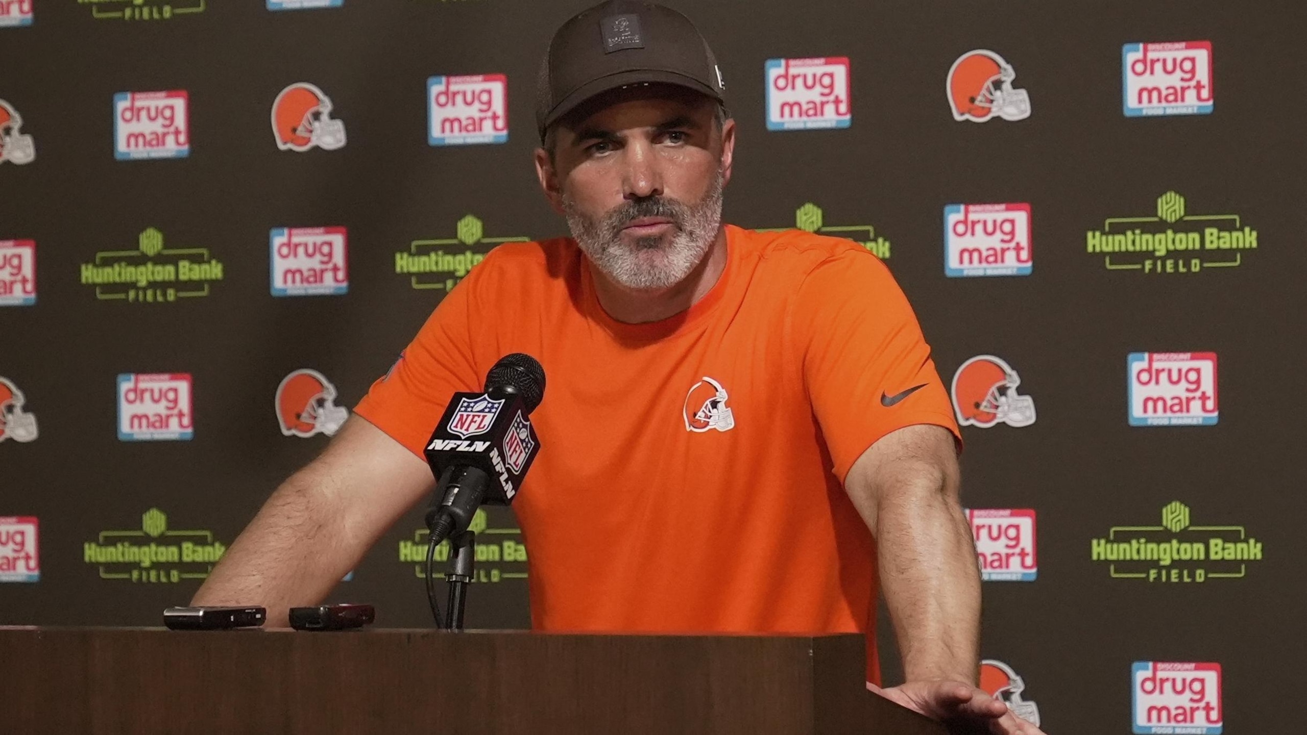 Packers Browns Football