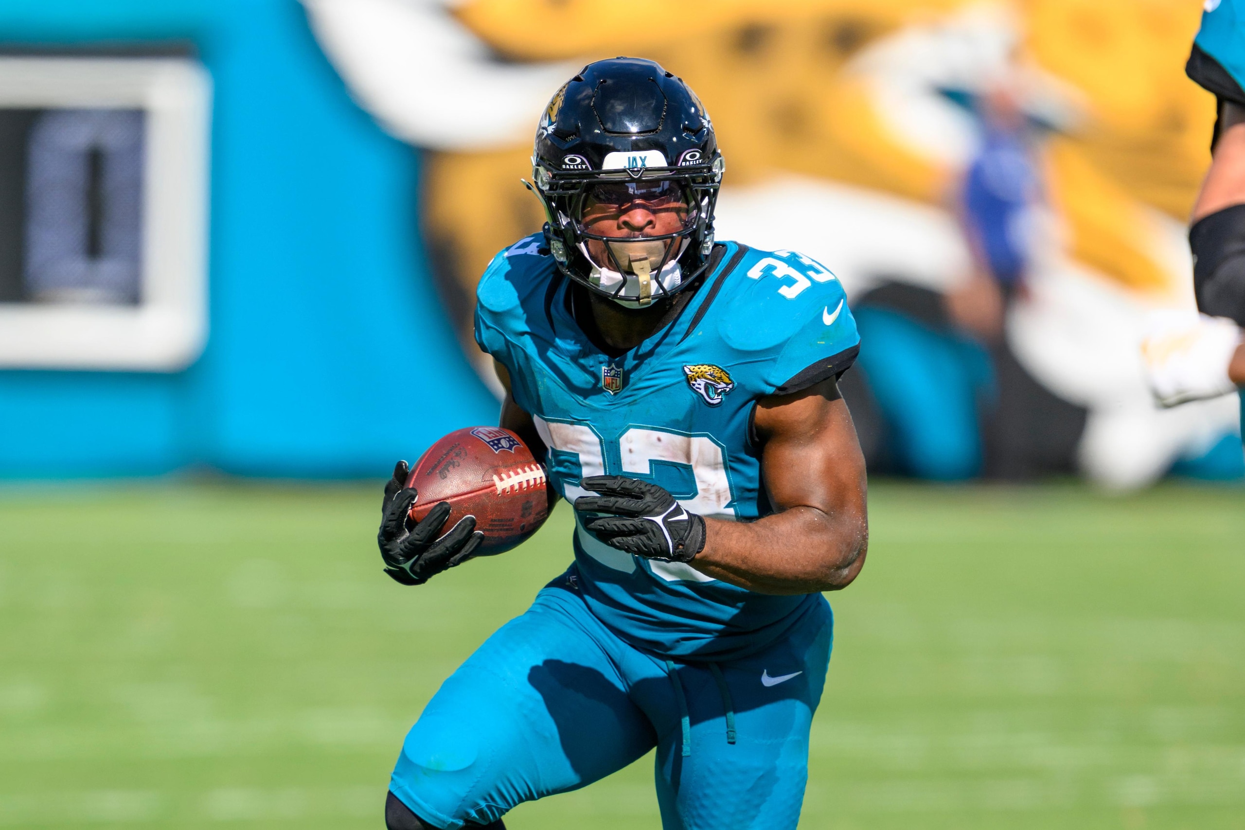 Chargers Jaguars Football