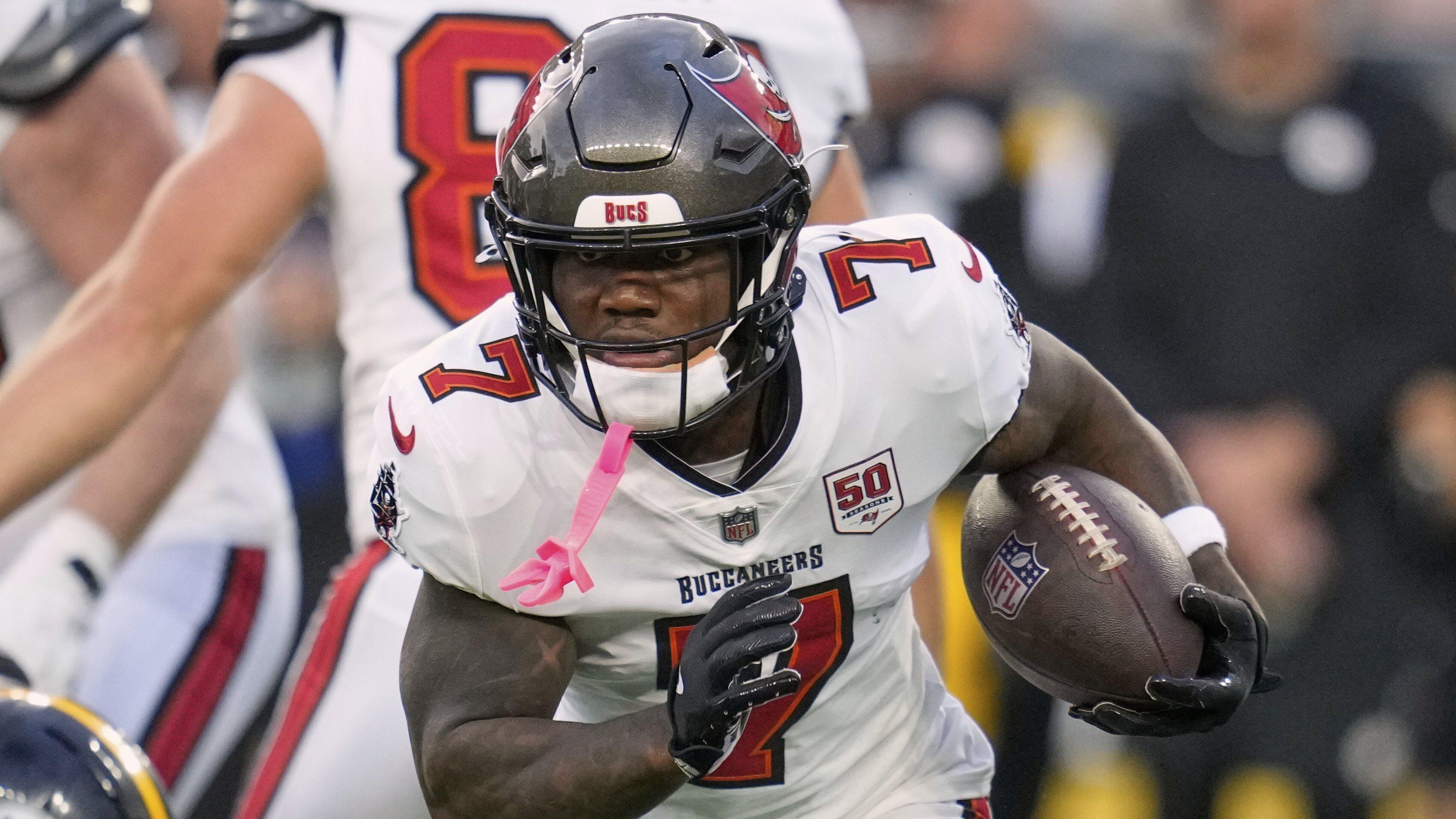 Buccaneers Steelers Football