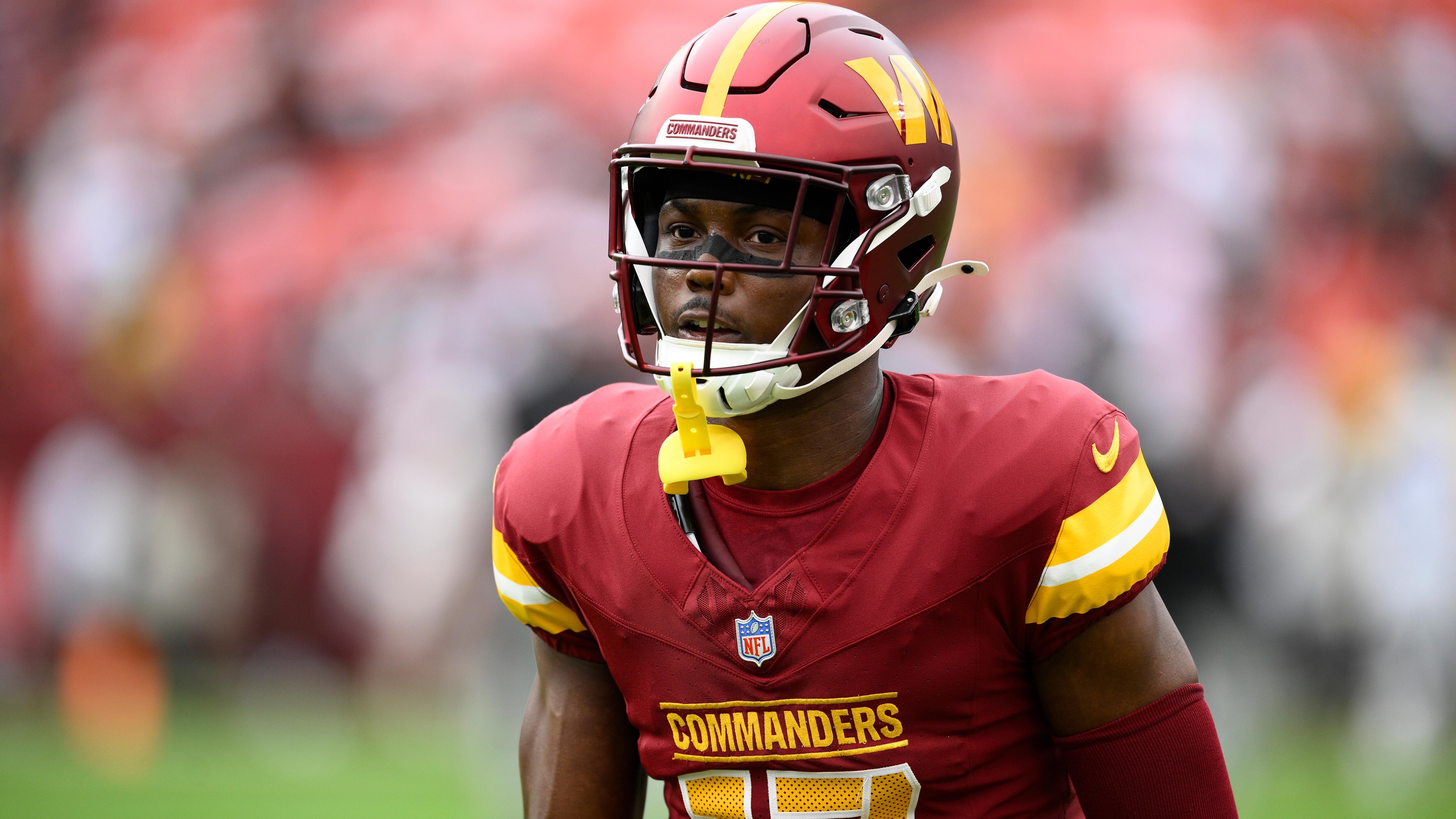 Raiders Commanders Football