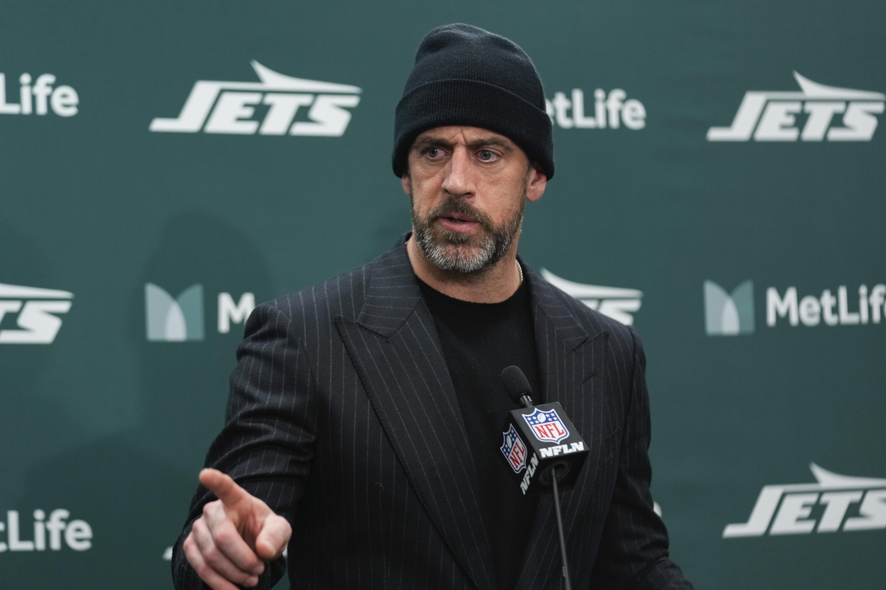 Aaron Rodgers, DK Metcalf in Photo at Cam Heyward Golf Outing After Steelers Contract