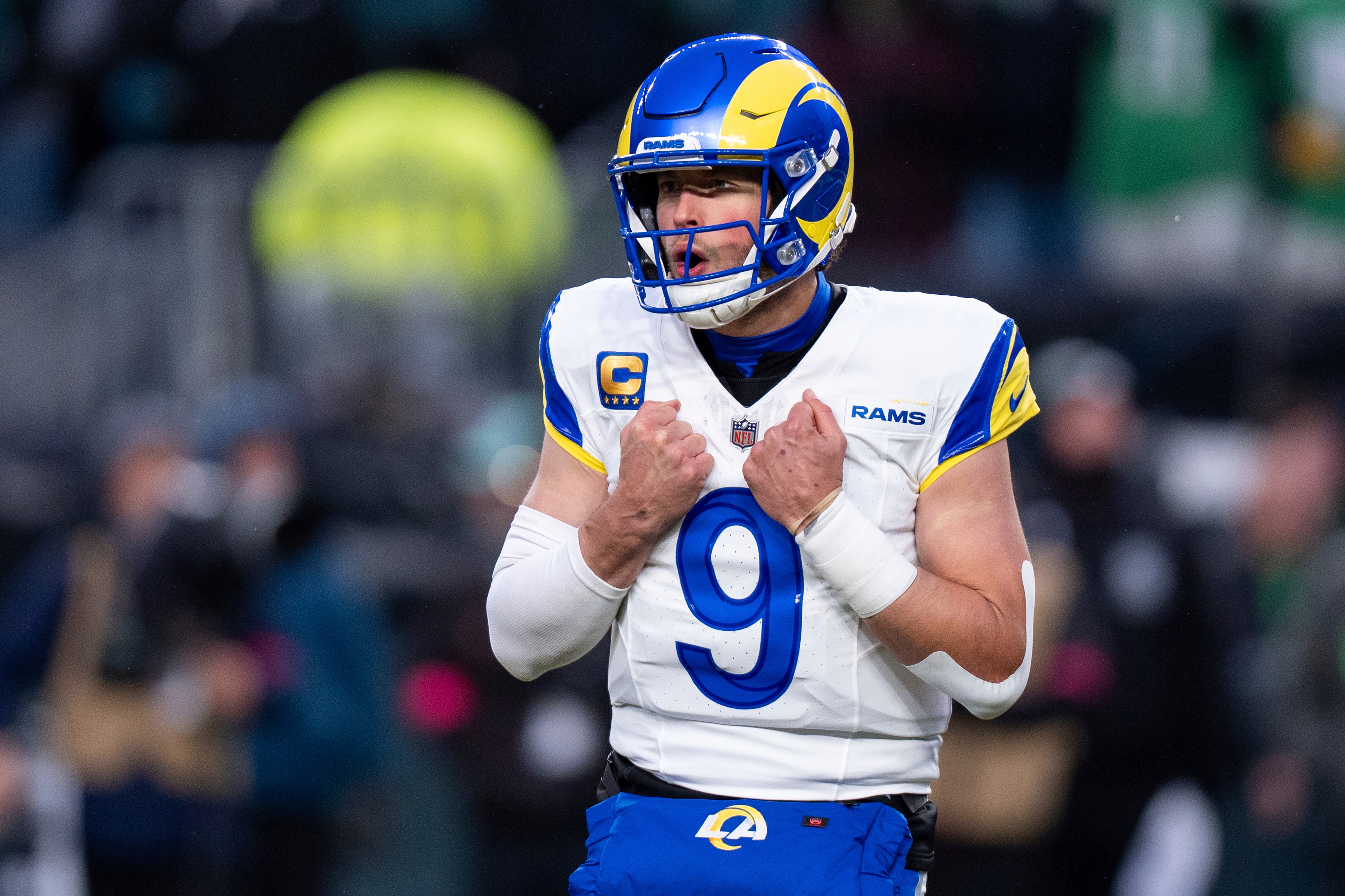 Rams Eagles Football