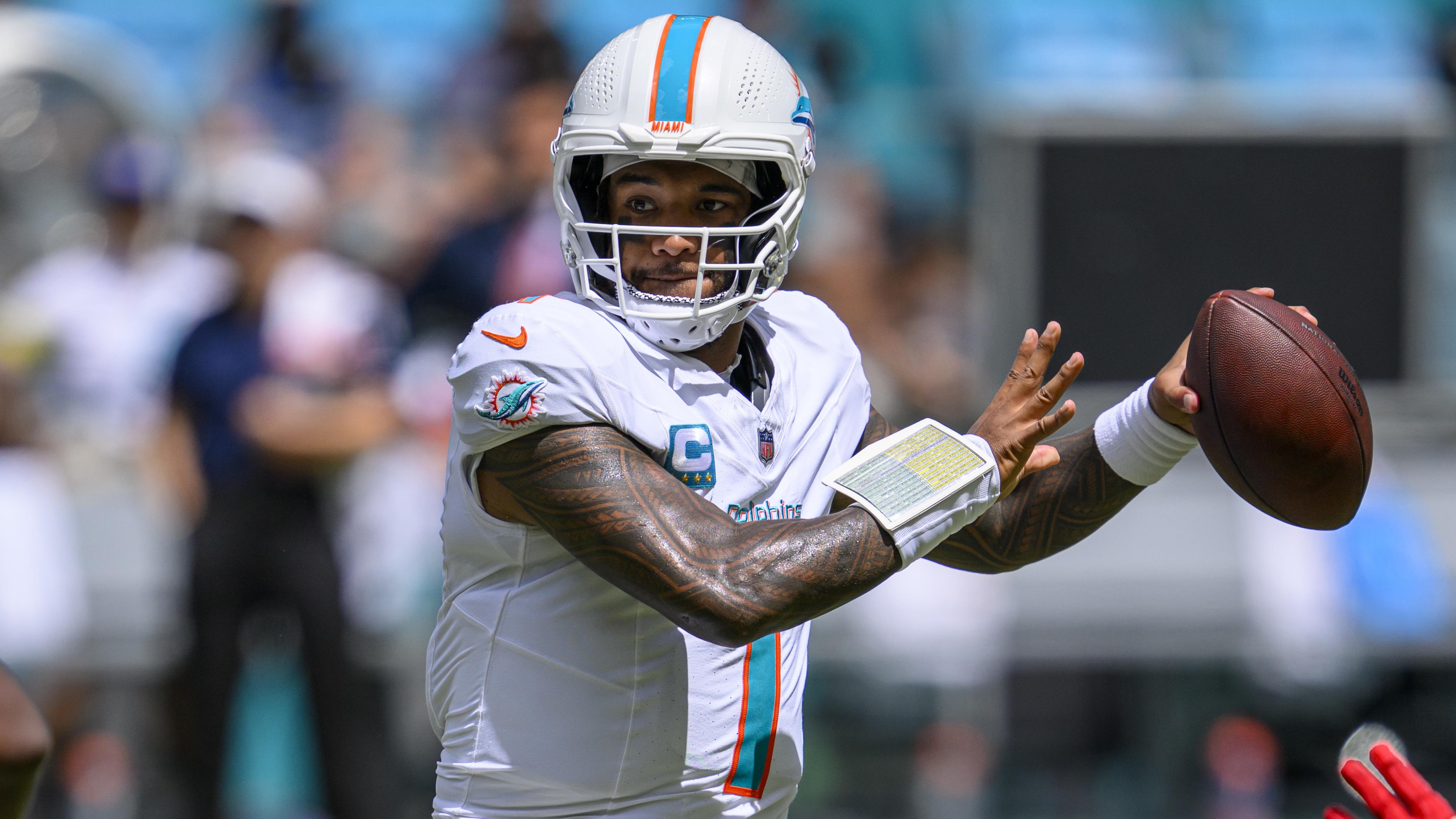 Patriots Dolphins Football