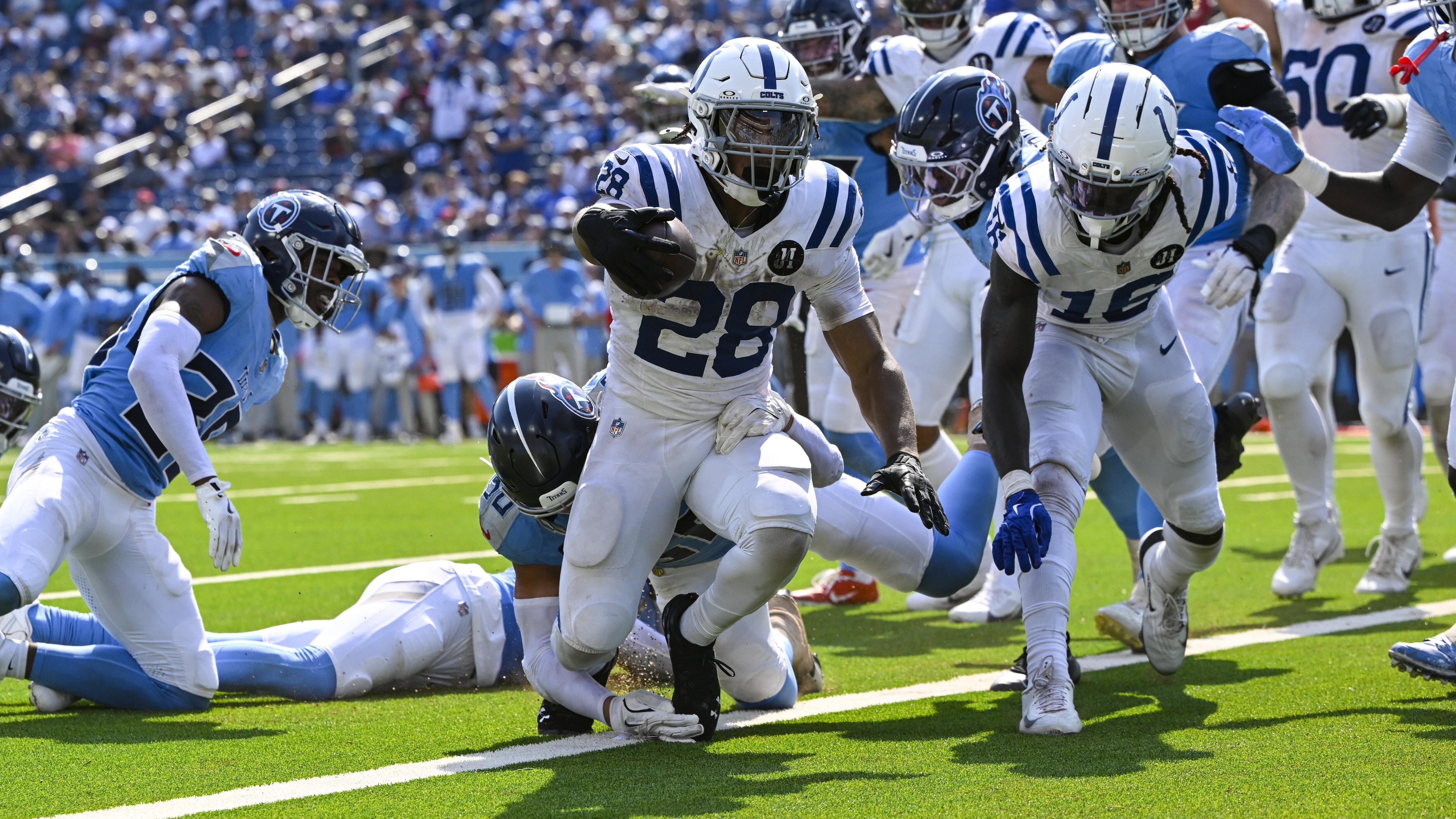 Colts Titans Football