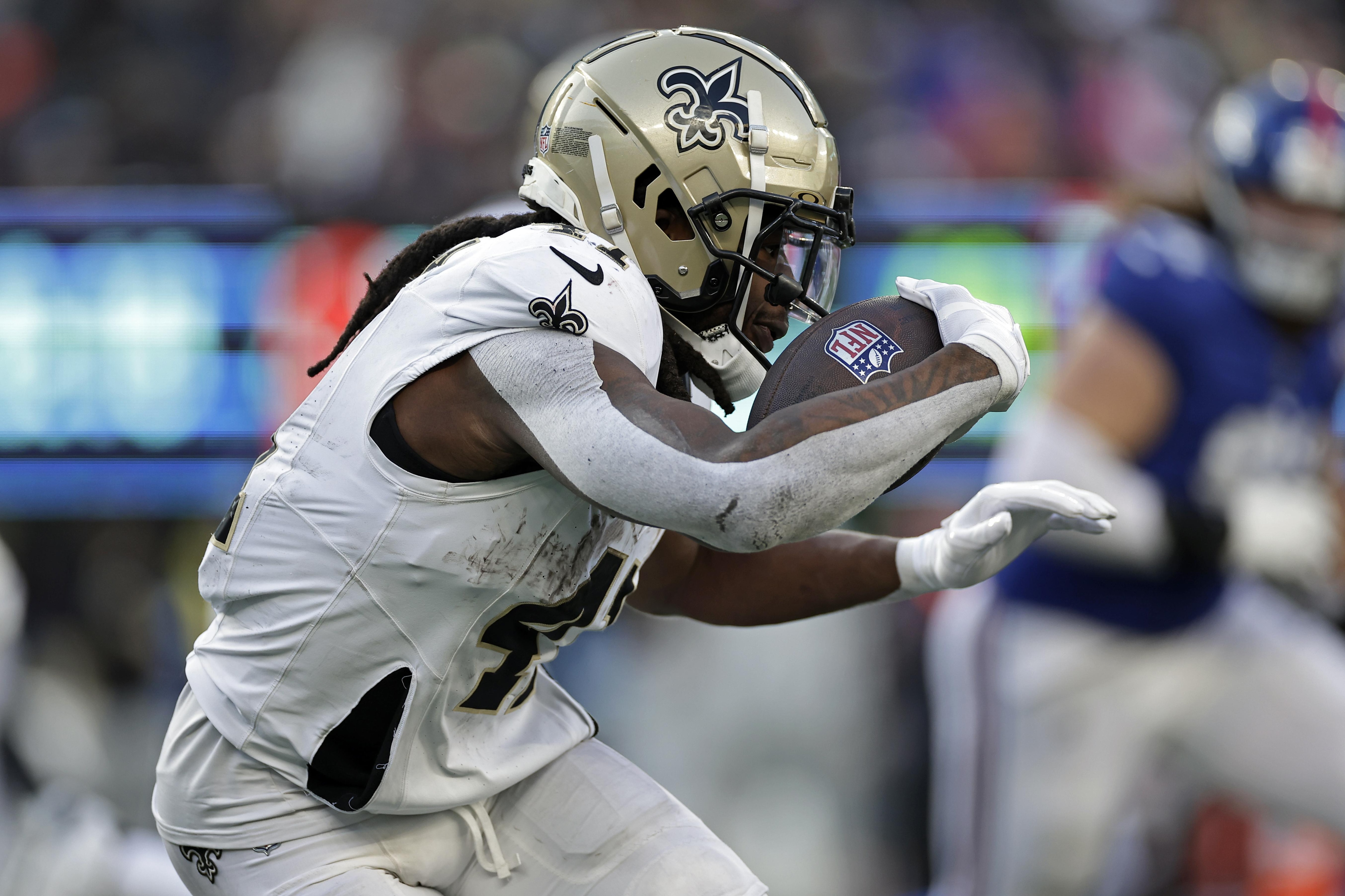 Saints Giants Football