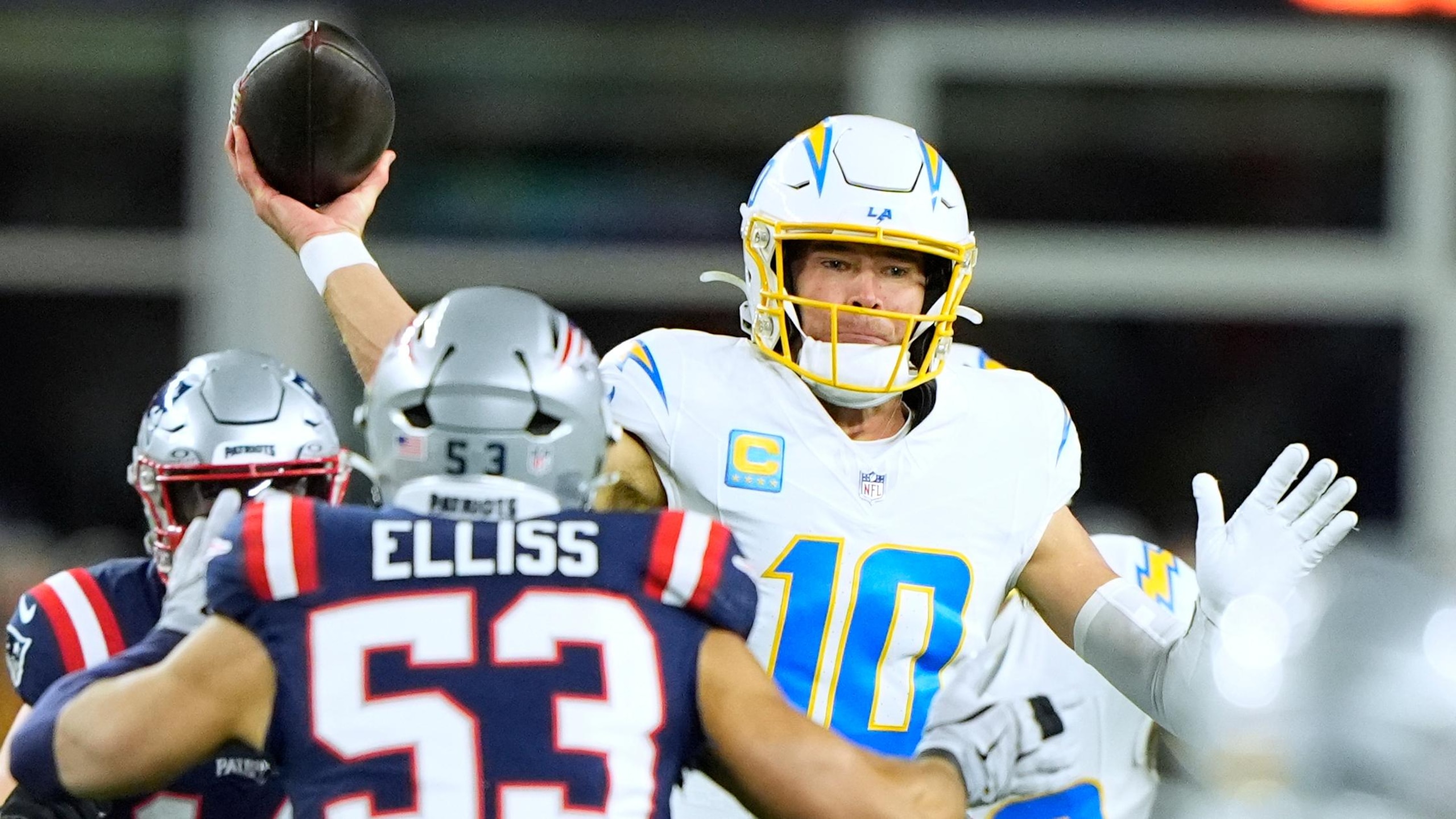 Chargers Patriots Football