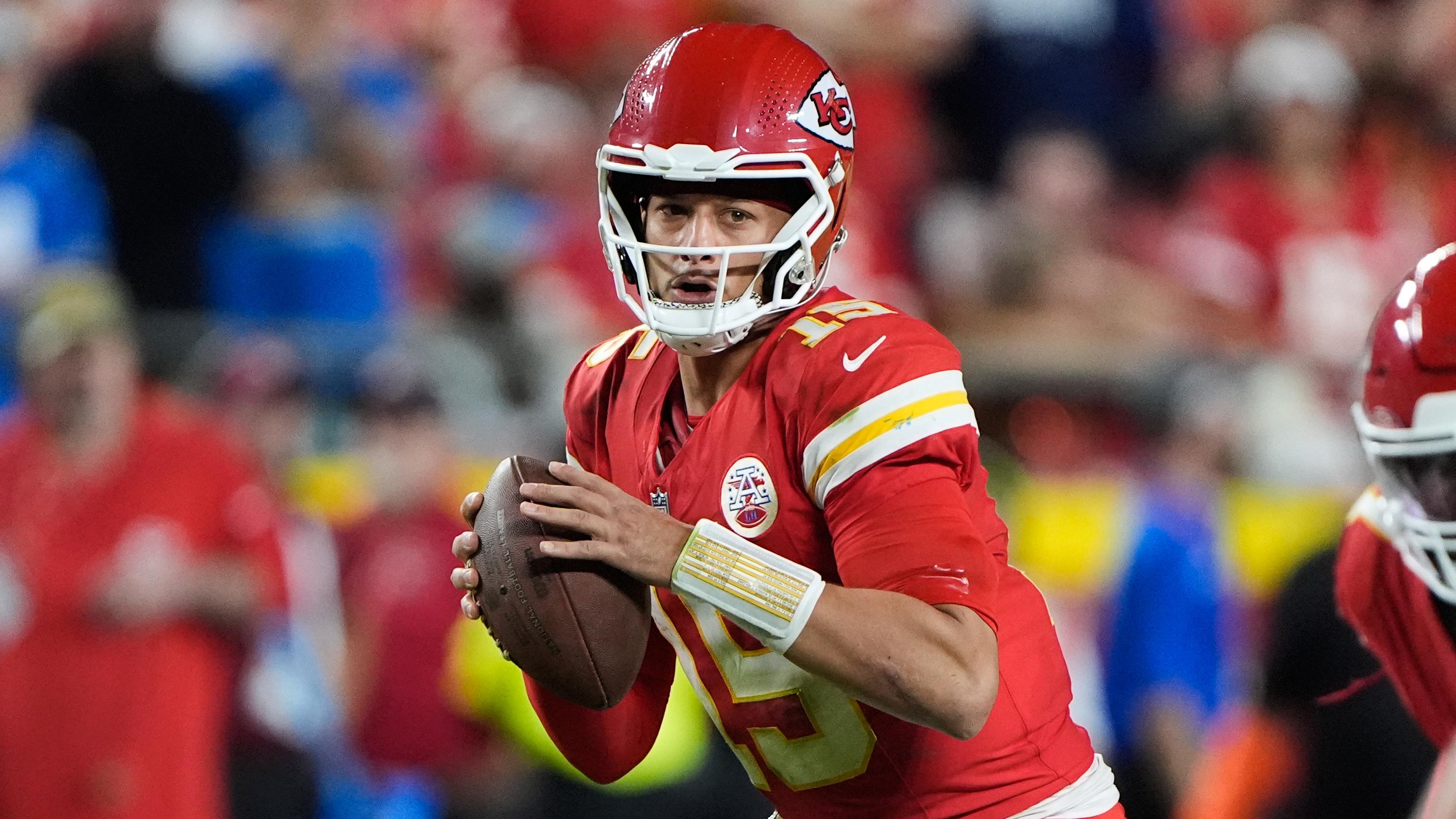 Lions Chiefs Football