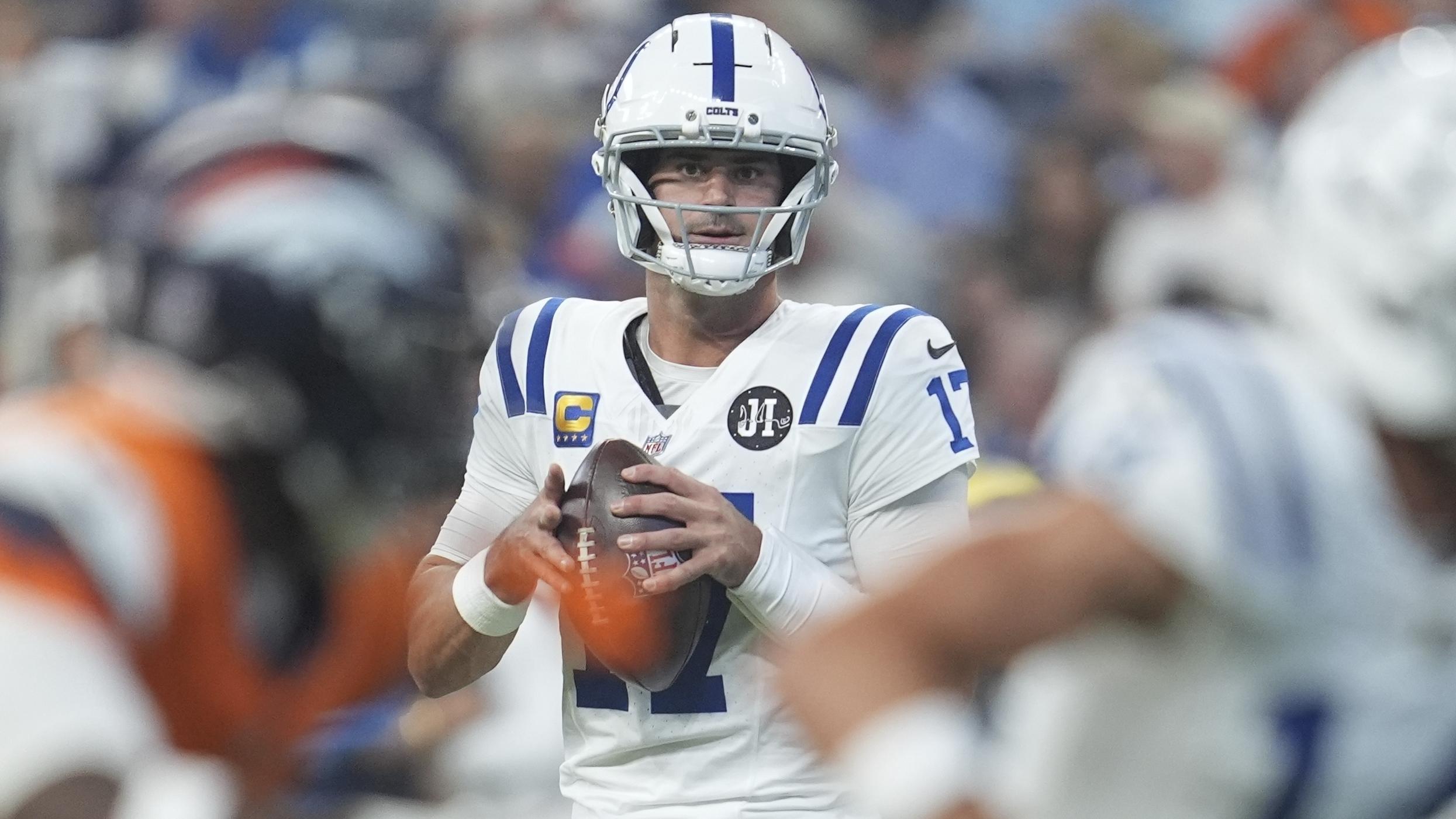 Broncos Colts Football