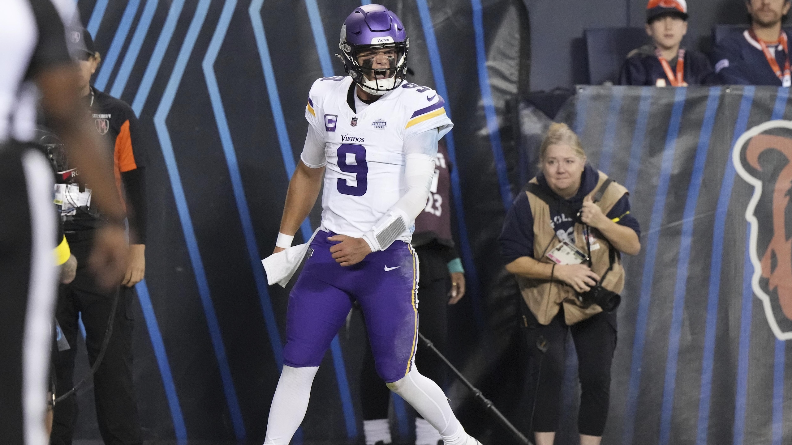 Vikings Bears Football