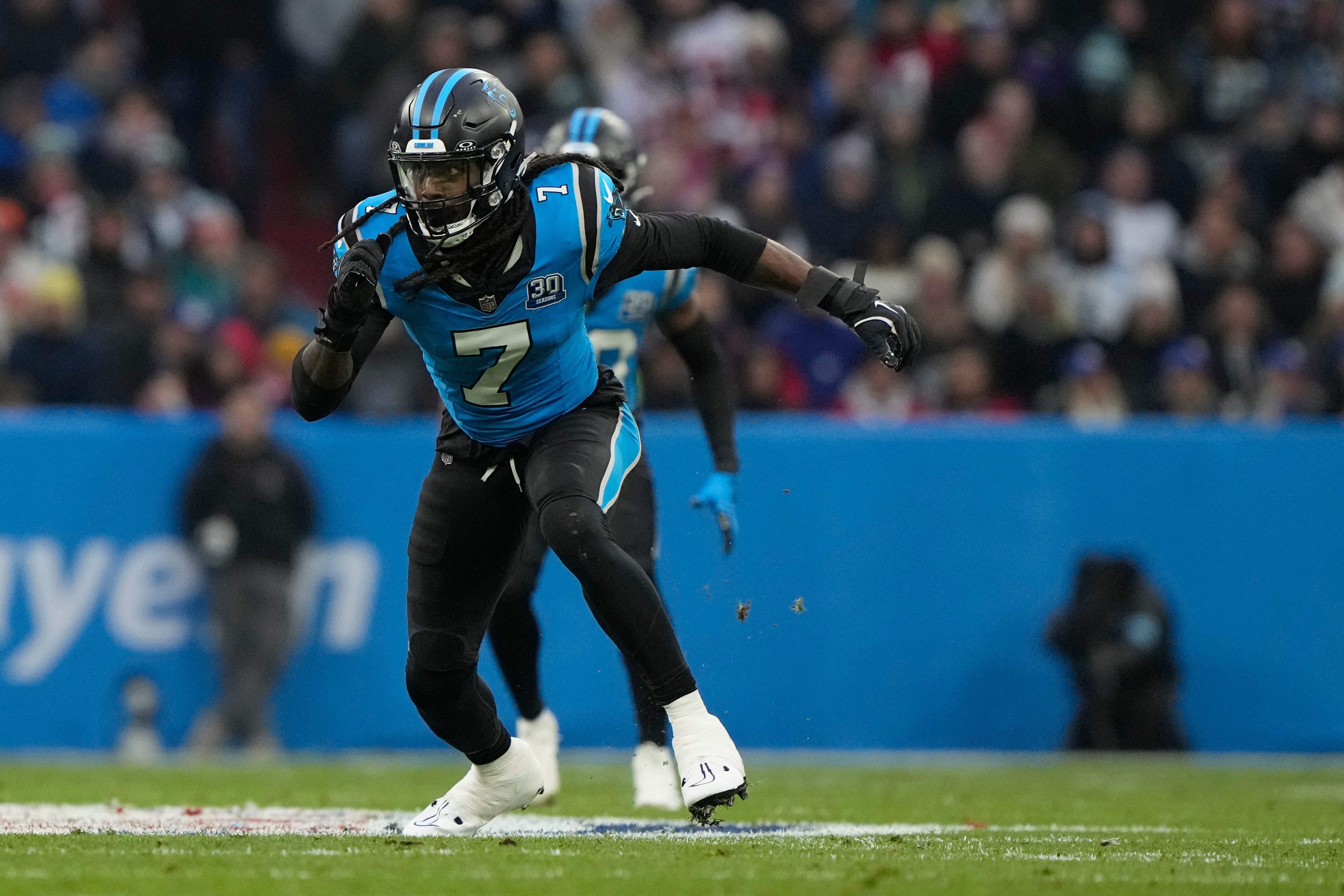 Jadeveon Clowney 'Still Planning to Play' in 2025 NFL Season Amid Free  Agency, image size:4486x2991