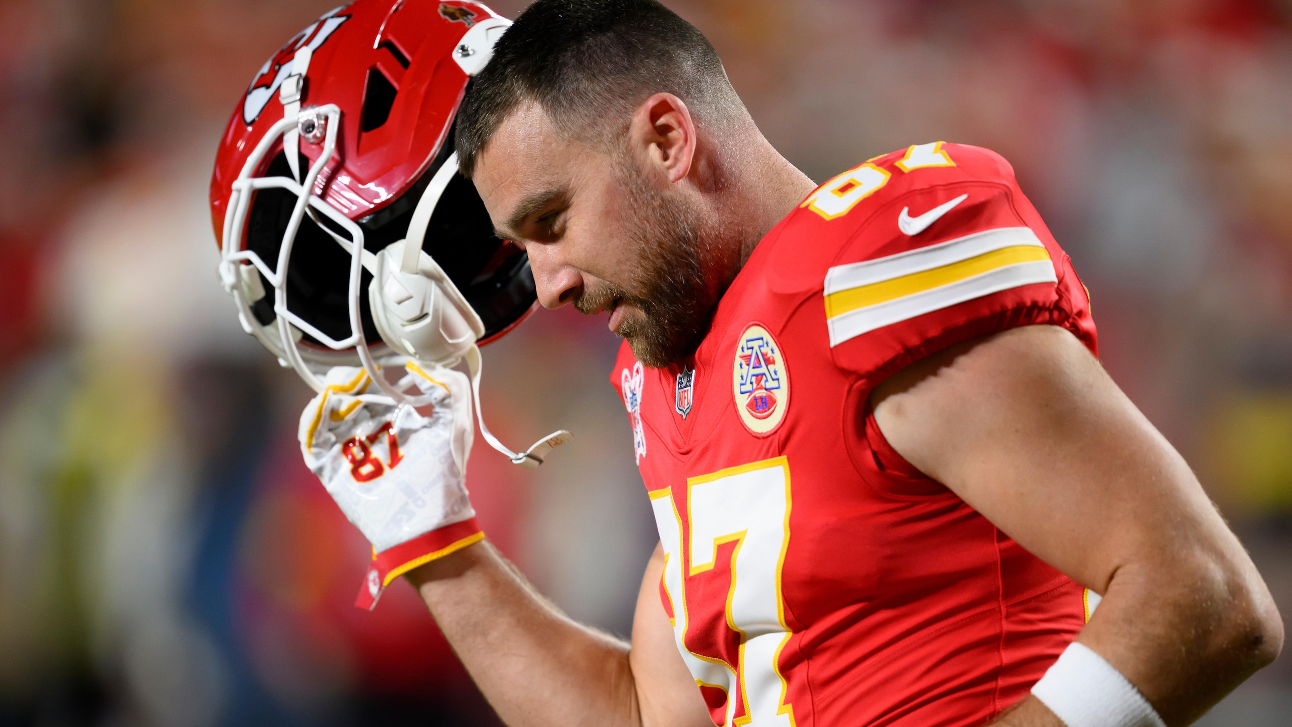 Broncos Chiefs Football