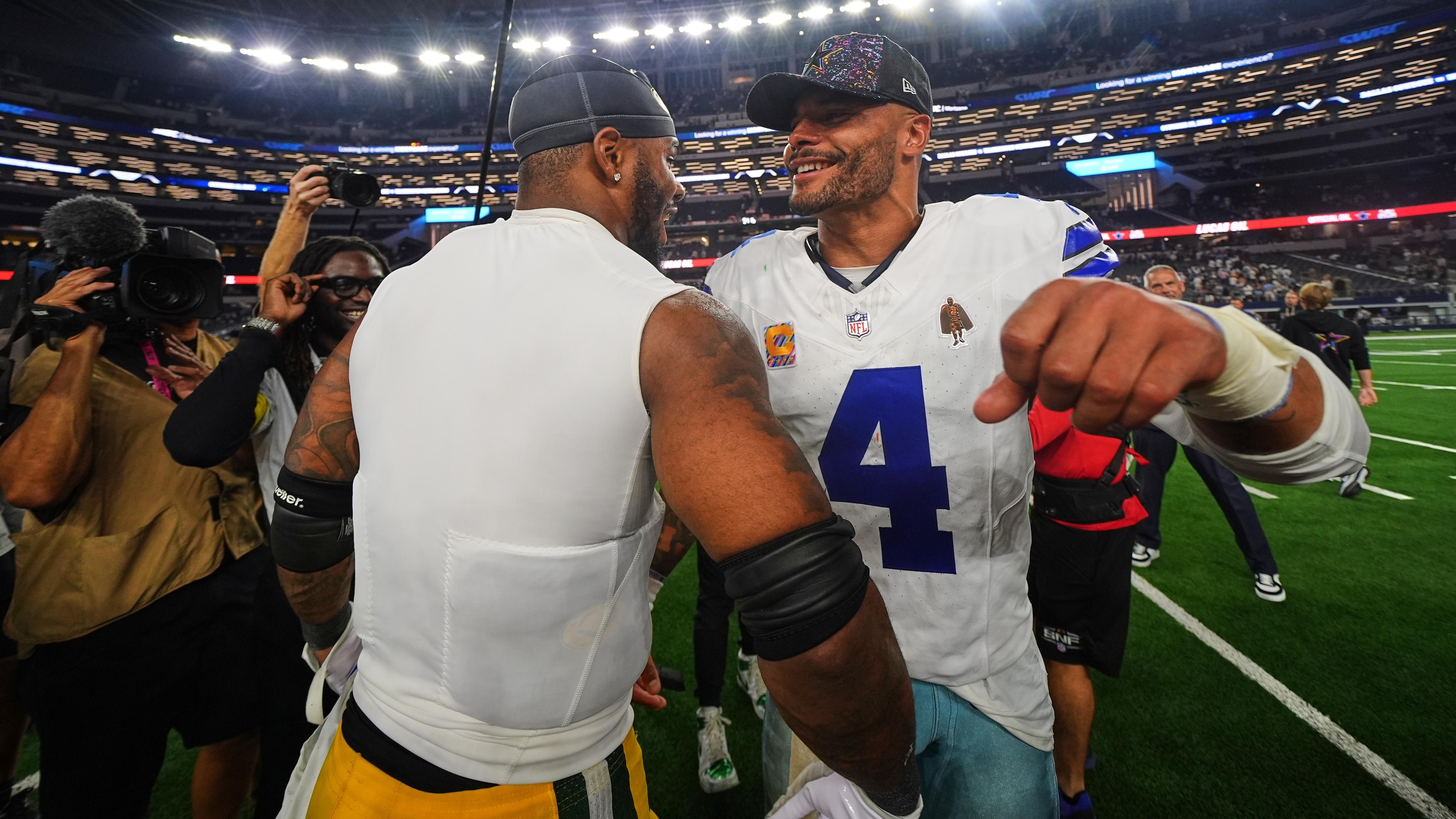 Dak Prescott Didn’t Trash Talk Micah Parsons, Reacts to Viral Sack in Packers-Cowboys