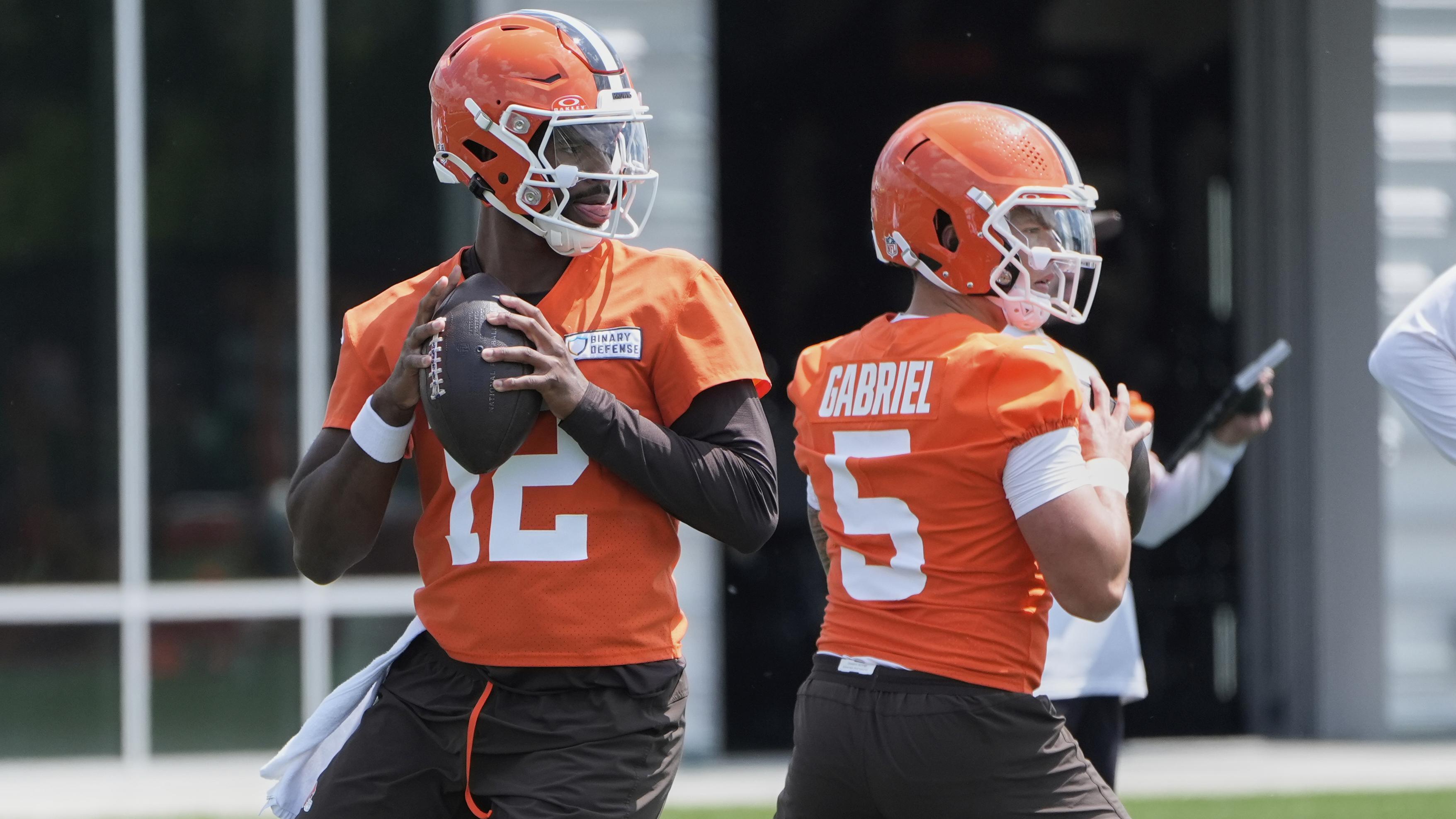 NFL Rumors on Shedeur Sanders, Dillon Gabriel, Browns QB Battle After Preseason Week 2