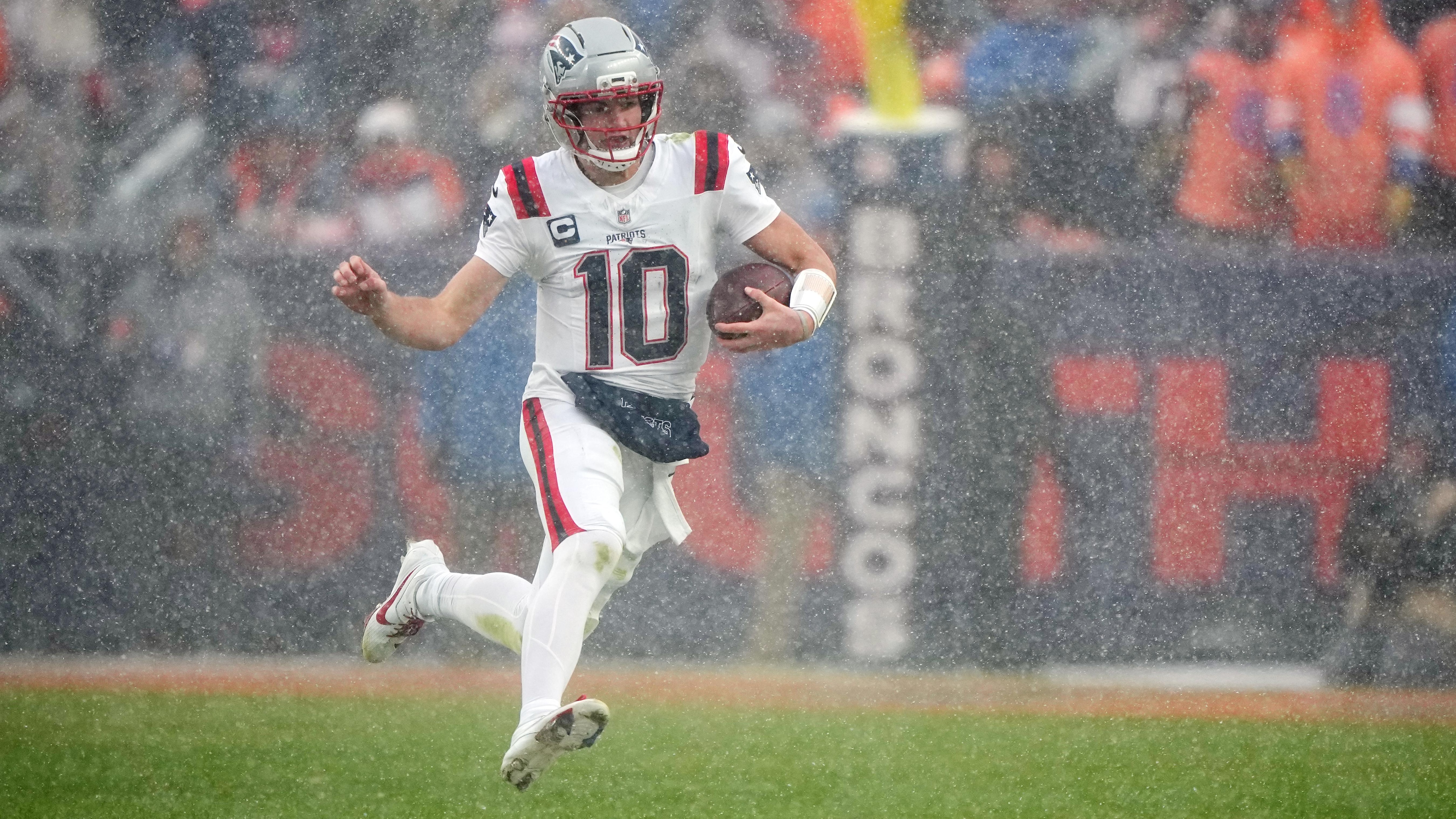 Patriots Broncos Football