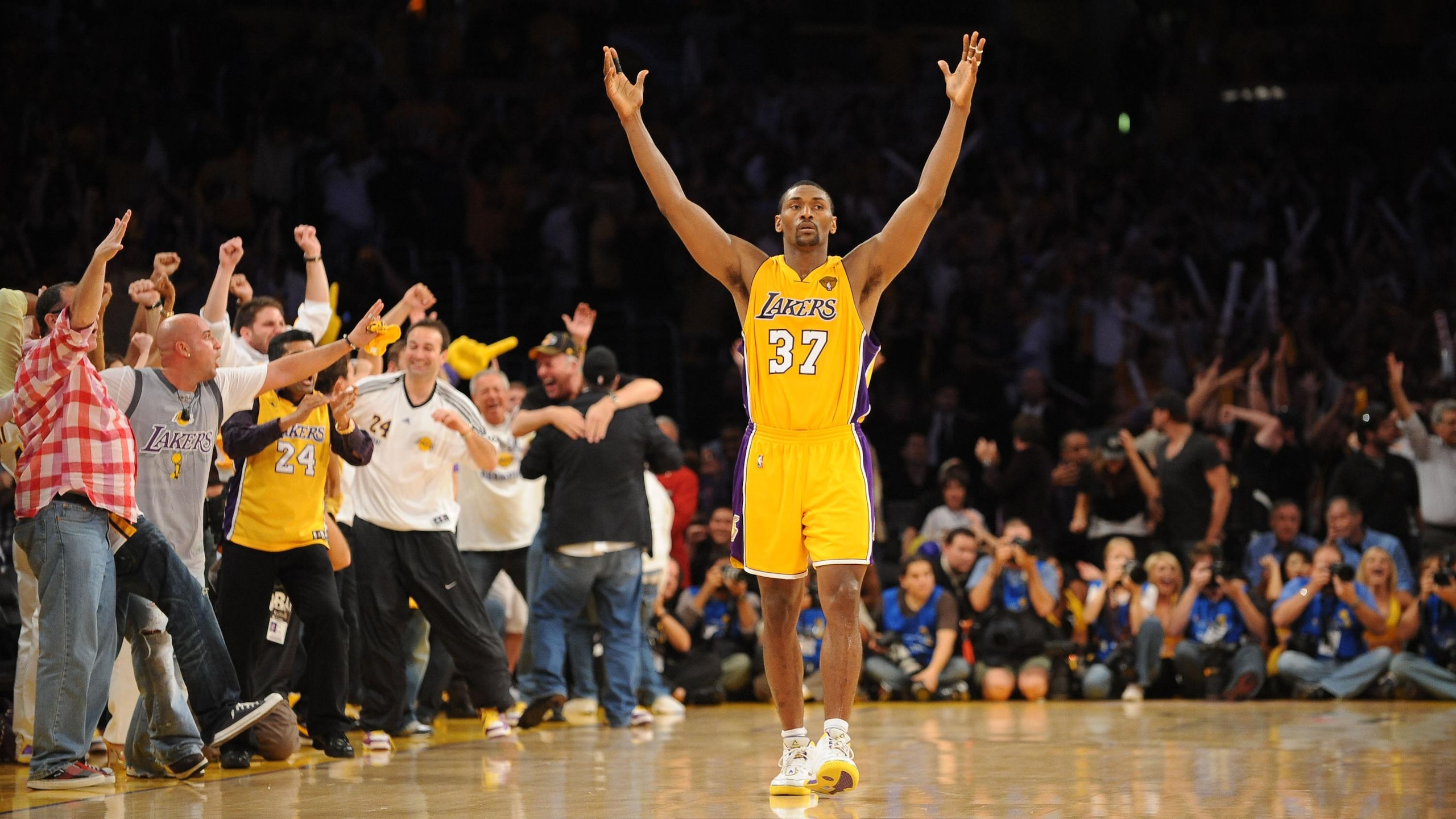 NBA Finals Game 7: Boston Celtics v Los Angeles Lakers NBA Finals Game 7: Boston Celtics v Los Angeles Lakers