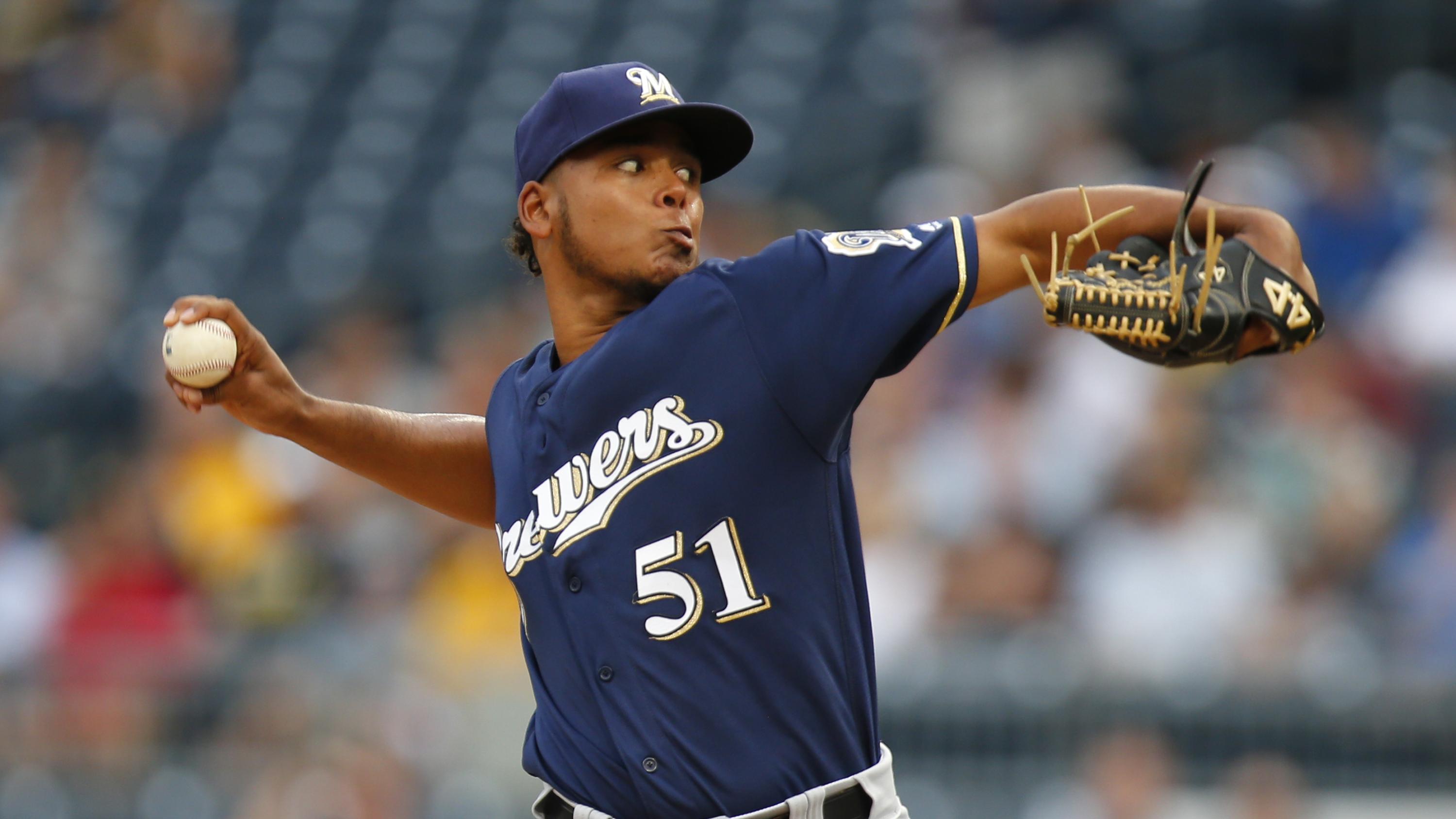 Milwaukee Brewers v Pittsburgh Pirates